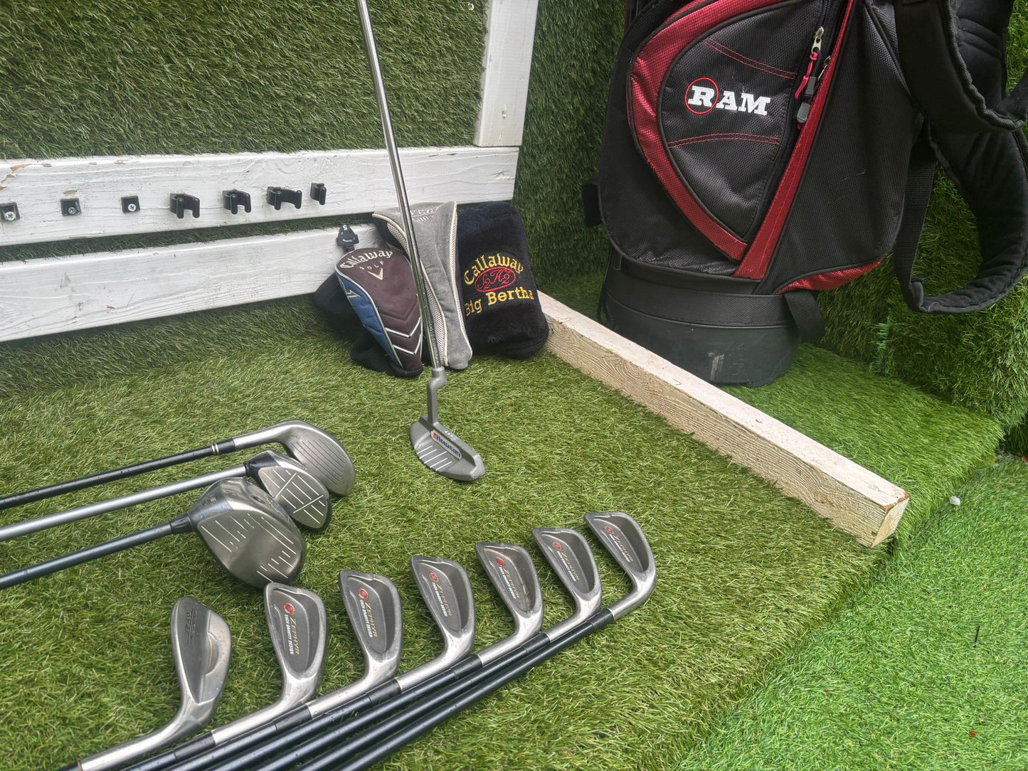 Mizuno Zephyr Irons + Callaway Big Bertha Woods + Hybrid + Wedge + Stand Bag (11 Clubs)