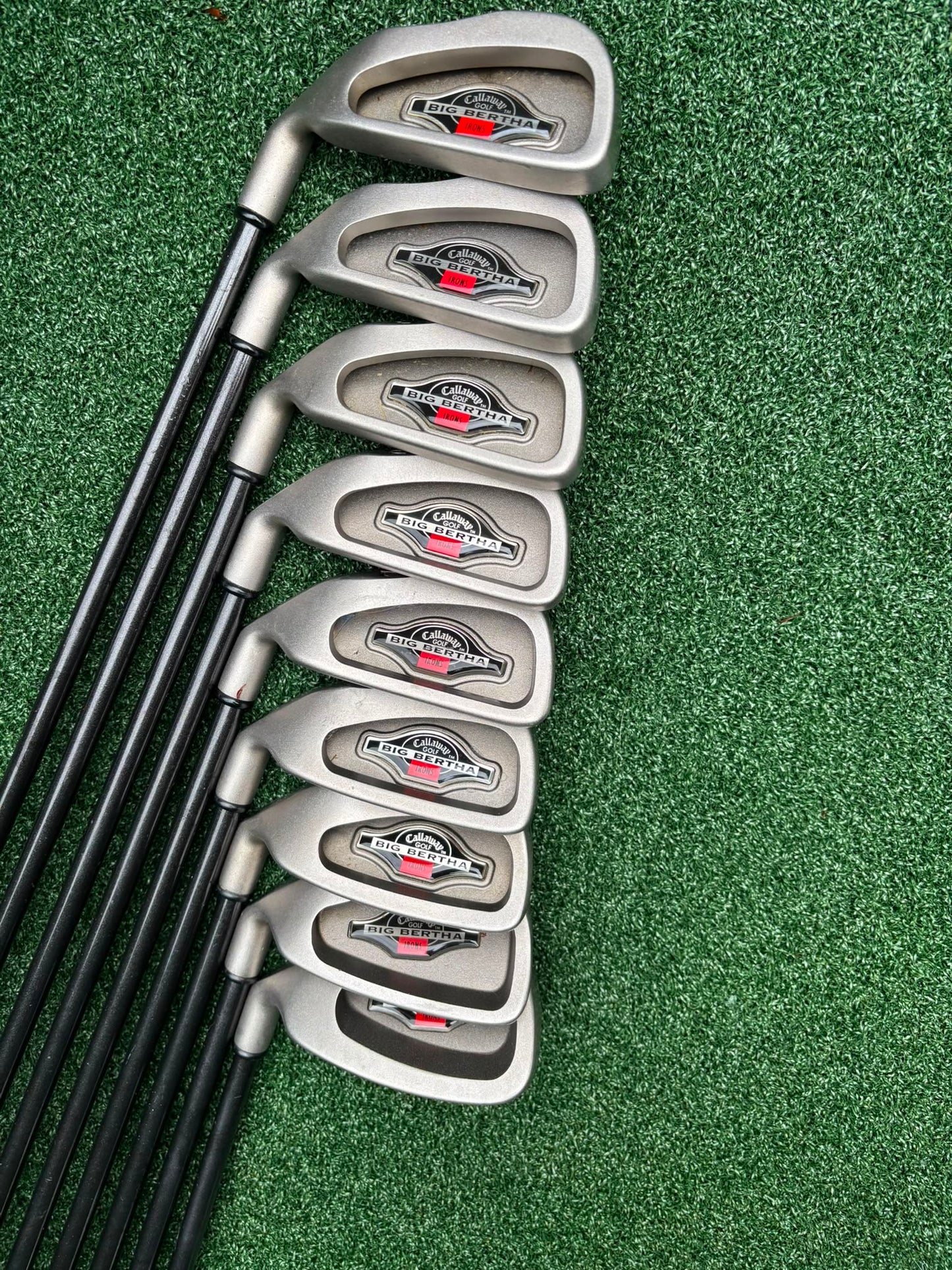 Callaway Big Bertha Left-Handed Golf Set – 3–SW Graphite Irons + 2 Drivers, 3 & 5 Woods