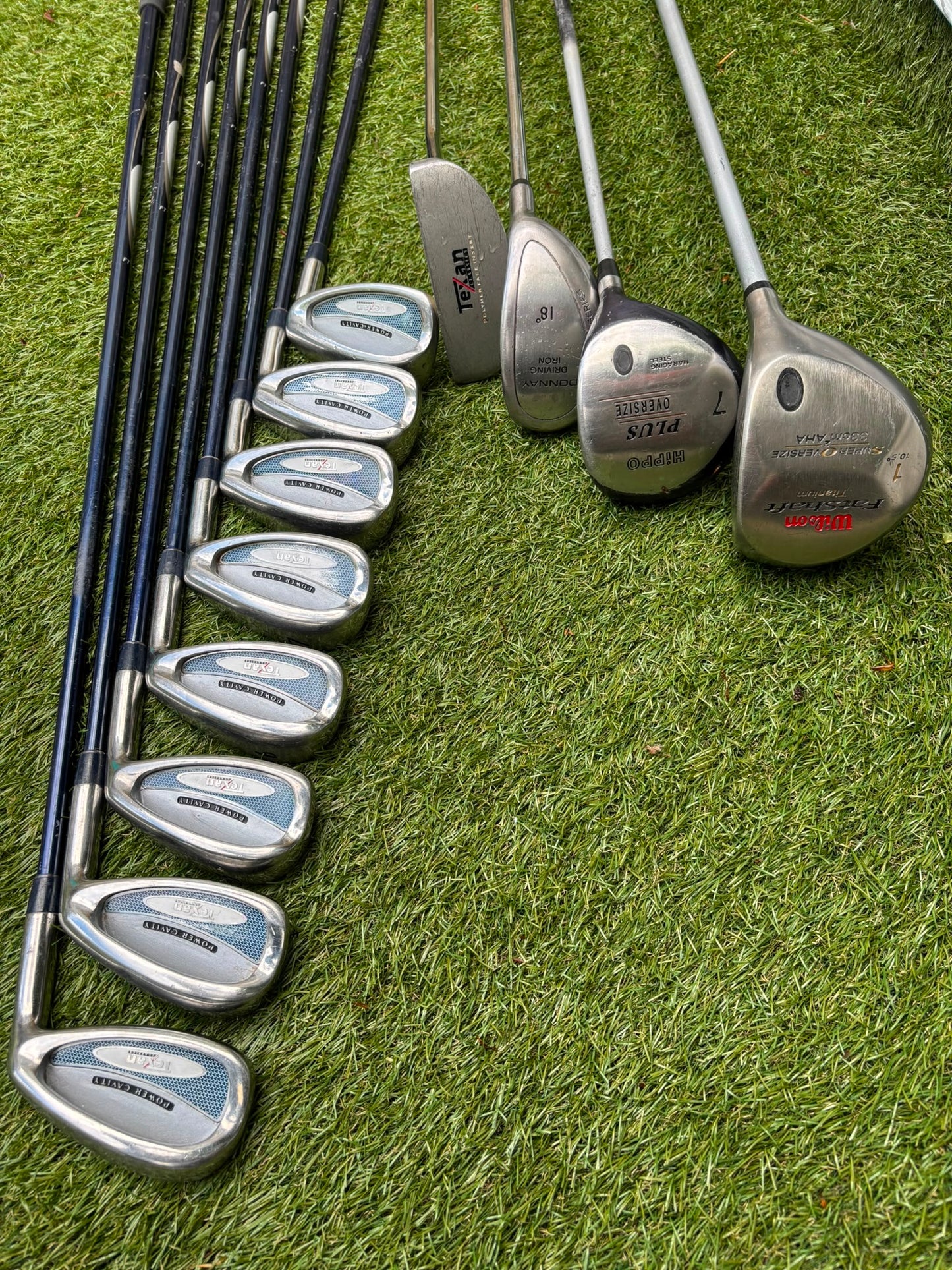 Texan Power Cavity Golf Complete Set & Titleist Bag - PLEASE  READ THE DESCRIPTION ABOUT THE BAG!!