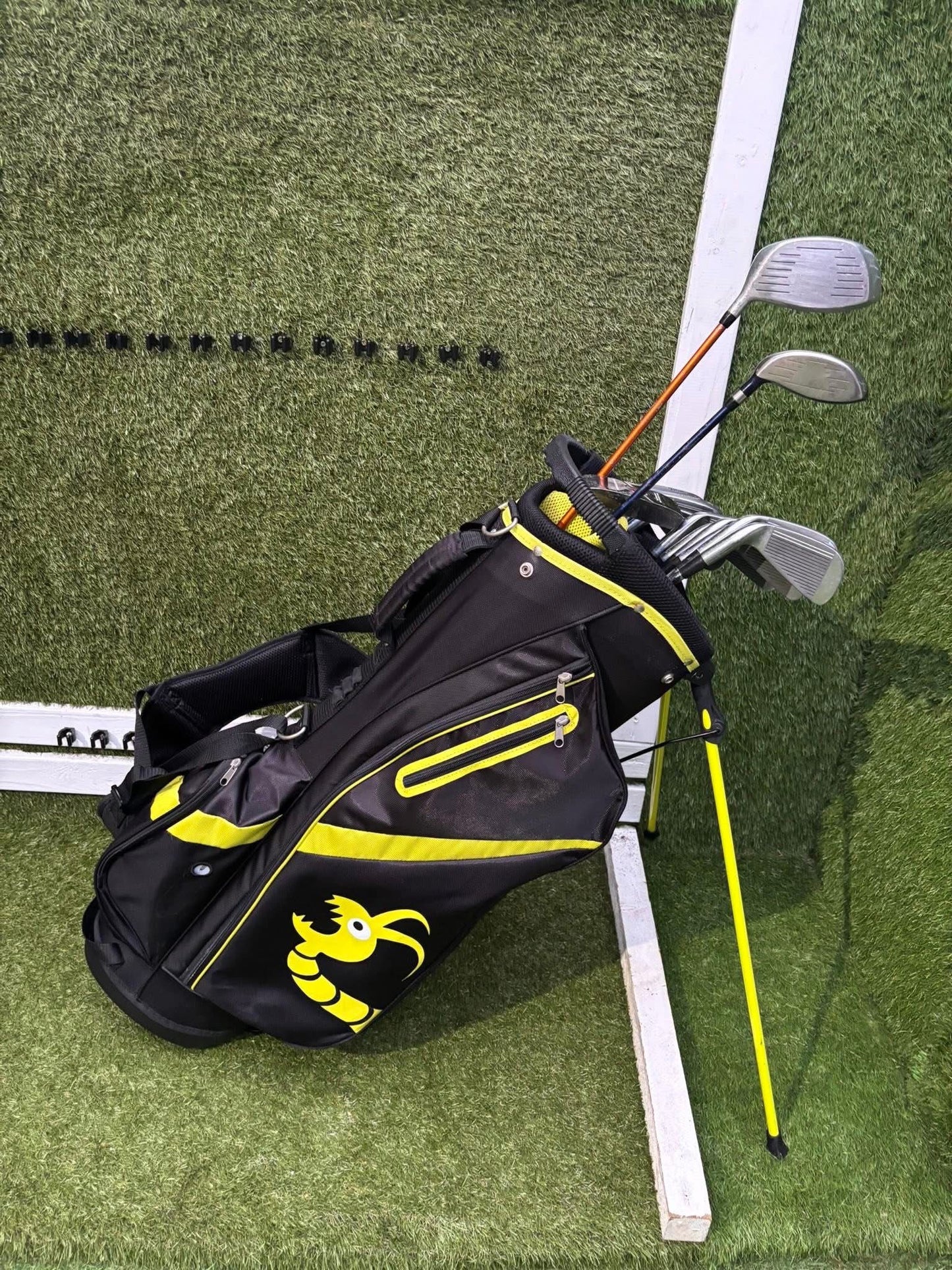 Grip It HT10 Oversize Set + Slazenger 460 Scorcher Driver + Woodworm Stand Bag (Like New)
£154.00 & Free Delivery