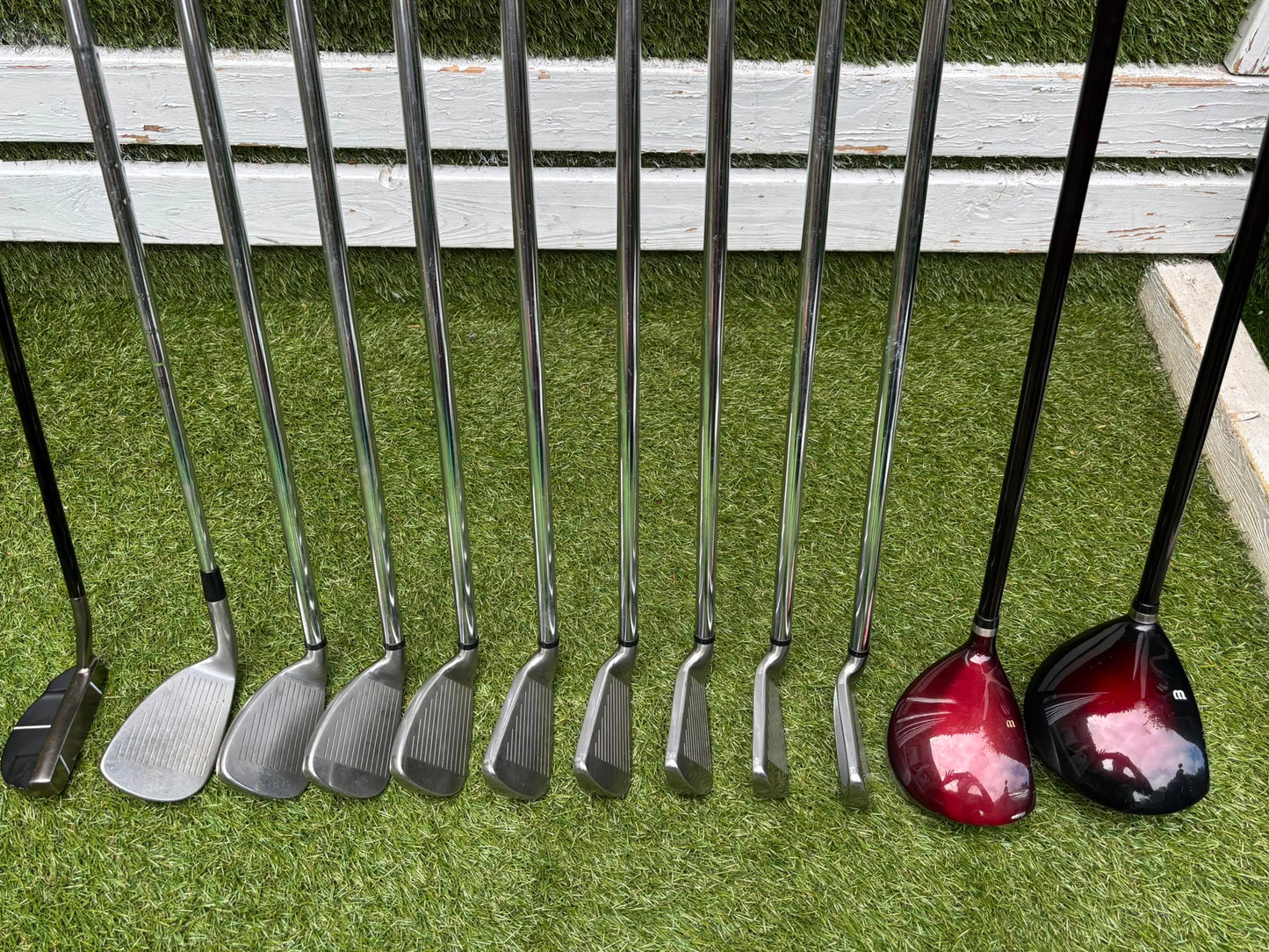 Wilson FatShaft Irons, Wilson Deep Red Driver, Wilson Deep Red 1 Wood, Benross MDX Tribe Putter & Cobra Cart Bag