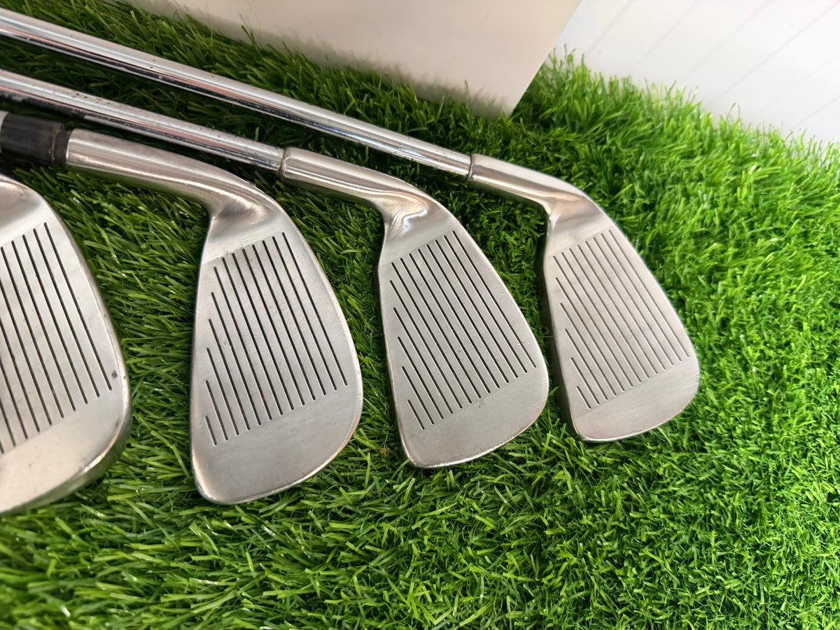 Men’s Right-Handed Spalding Golf Set – Ideal for Beginners