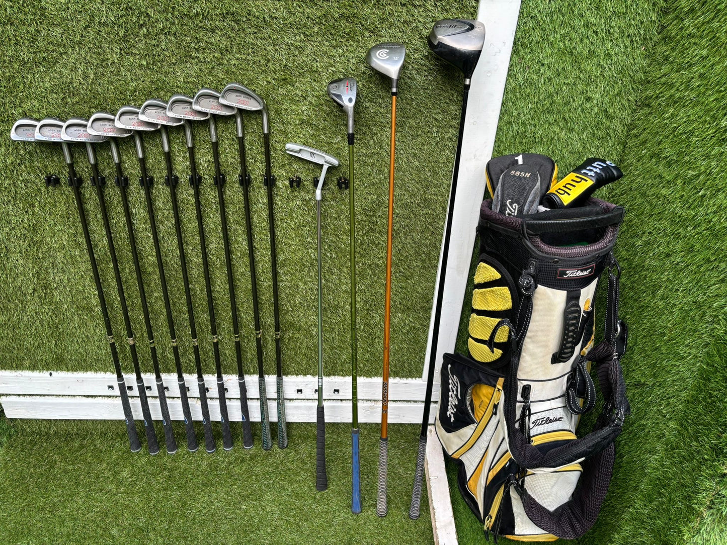 Complete Golf Set with Titleist Stand Bag – 13 Clubs