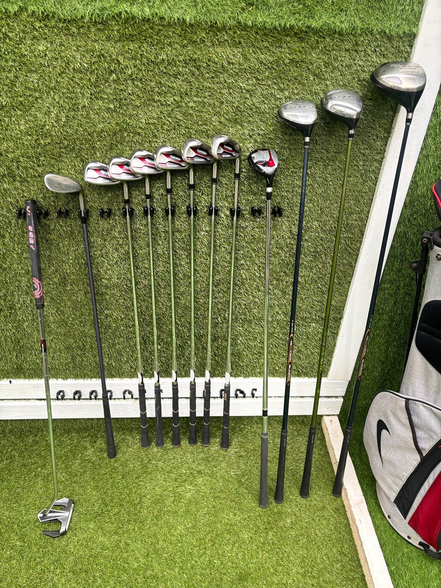 TaylorMade AeroBurner Irons + Cobra Woods + Nike Stand Bag