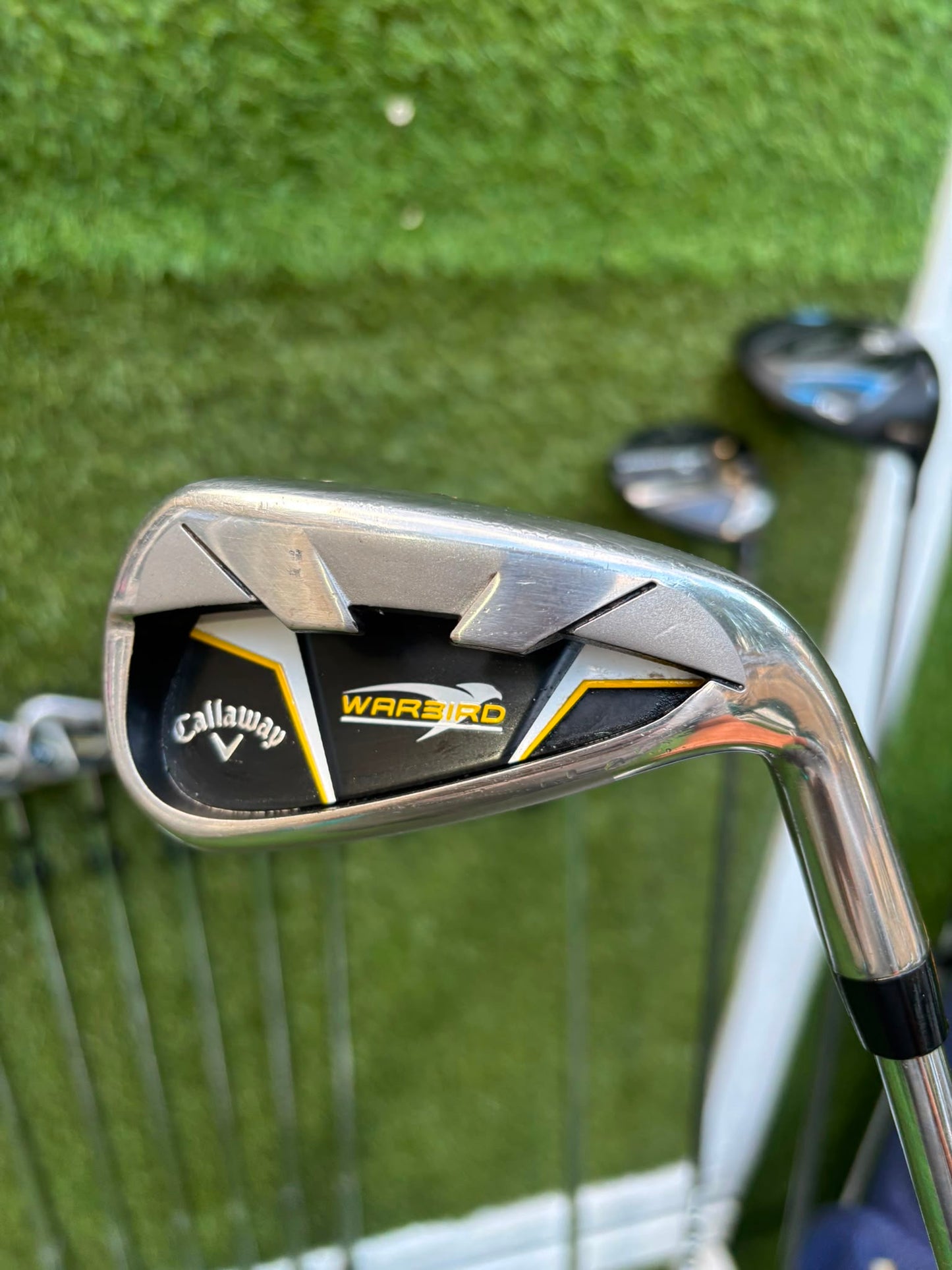 Callaway Irons, Wilson D9 Driver, Callaway Paradym X 3 Wood, Callaway X Hybrid, Wilson Infinite Putter & OUUL Premium Stand Bag