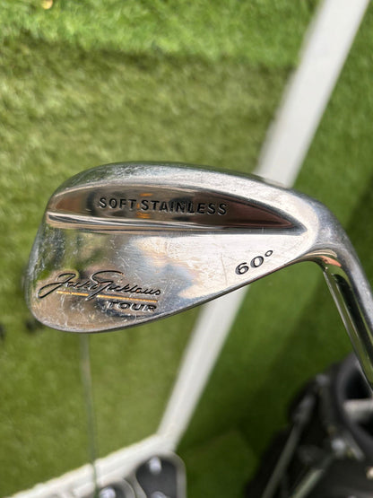 Jack Nicklaus Tour – Full Matching 14-Club Golf Set + Bag £294 + Free Delivery