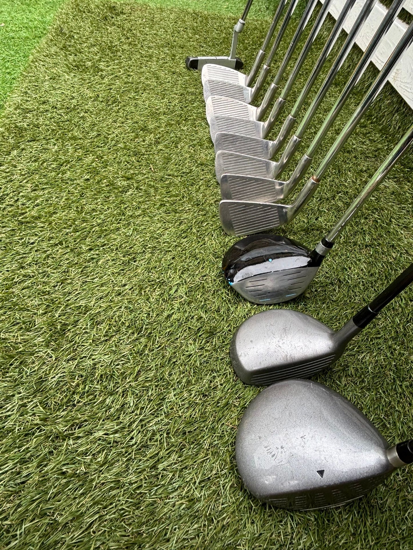 12 Club Complete Golf Set with Cavity-Back Irons & Stand Bag