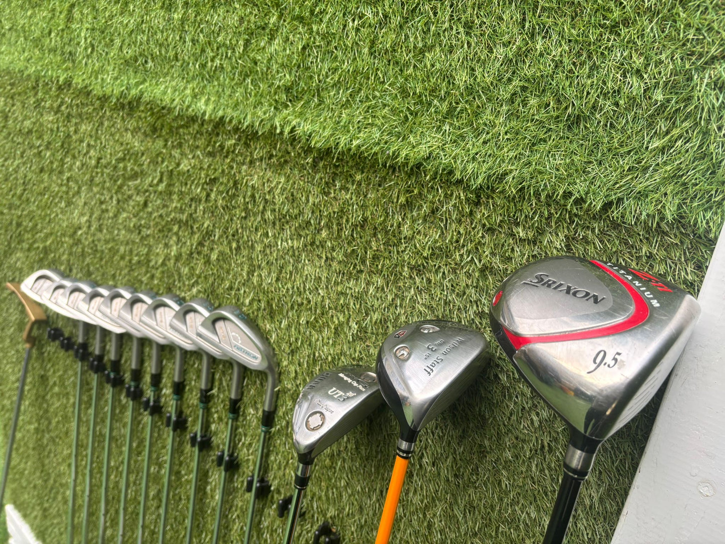 Mizuno Astron MTS Irons + Srixon Driver + Wilson Fairway + MacGregor Hybrid + Callaway Stand Bag (13 Clubs)