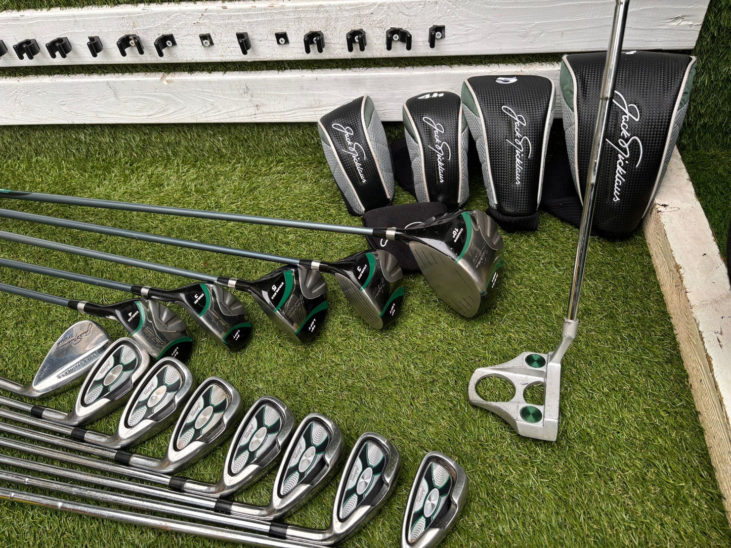 Jack Nicklaus Tour – Full Matching 14-Club Golf Set + Bag £294 + Free Delivery