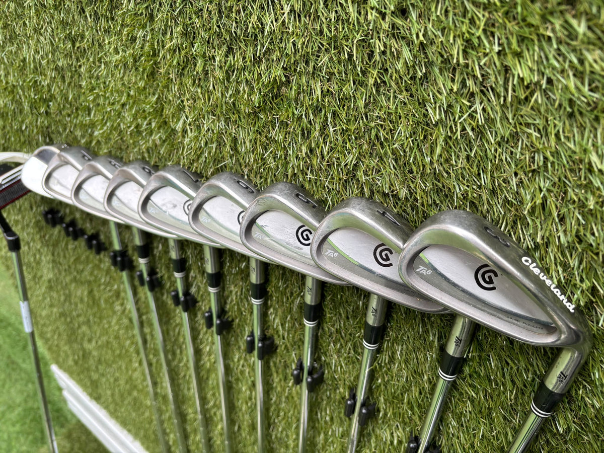 Cleveland Complete Golf Set – TA6 3–PW Irons, Ti460 Driver, Steel 15° Wood, HALO Hybrid & Cart Bag