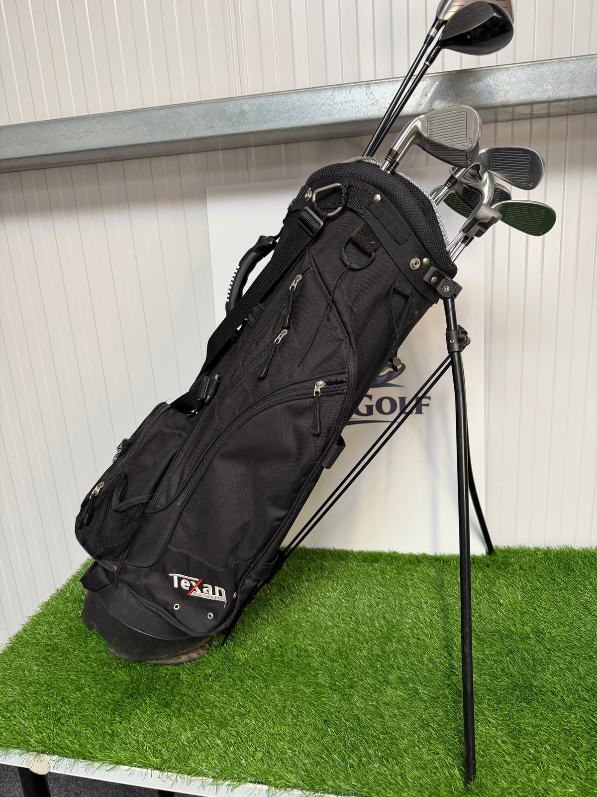 Men’s Right-Handed Texan Golf Set – Ideal for Beginners