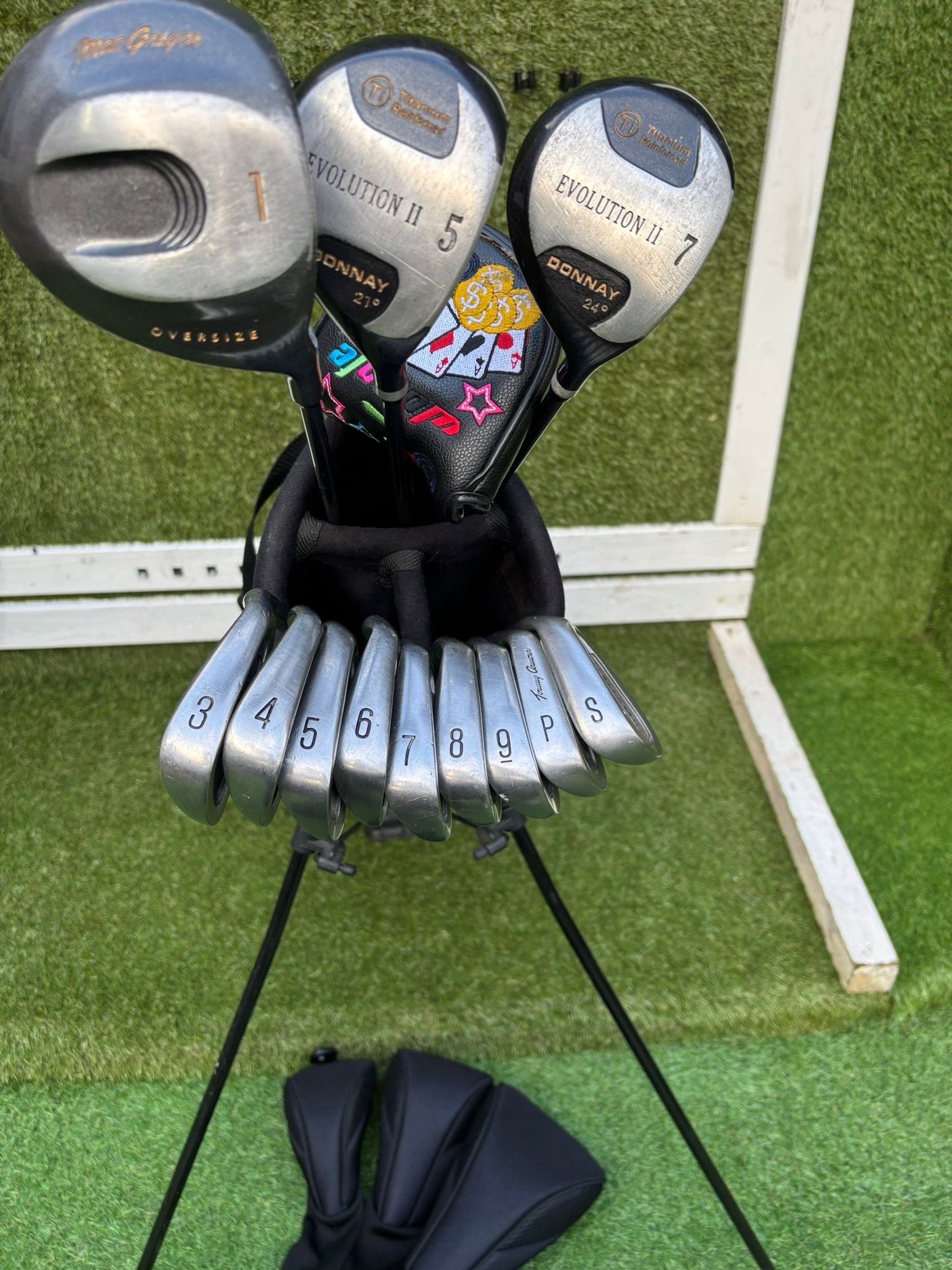 Complete Golf Set with Stand Bag – 13 Clubs