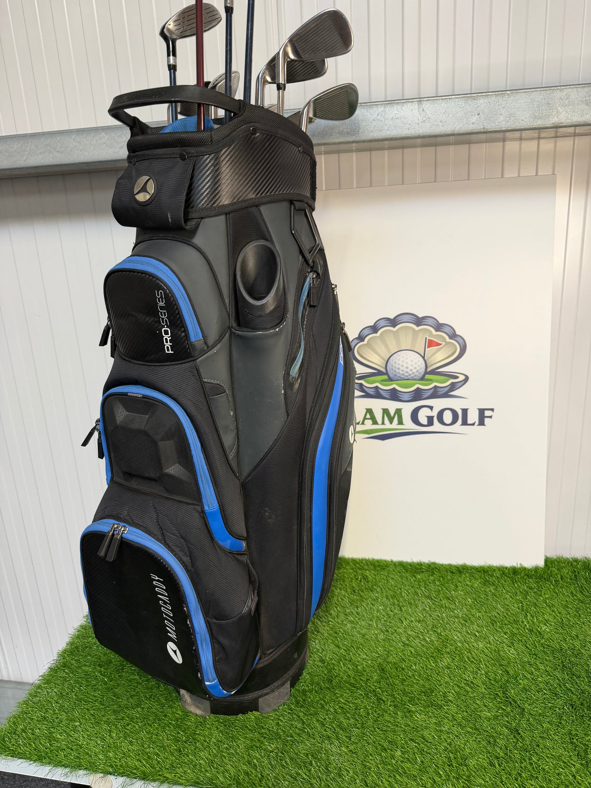 Men’s Right-Handed Golden Bear Golf Set – Ideal for Beginners to Mid Handicap Golfers