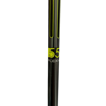 TaylorMade M2 5 Wood 18 Degree Graphite Regular Flex Shaft Golf Pride Head Cover Included Mid Size Grip - RH