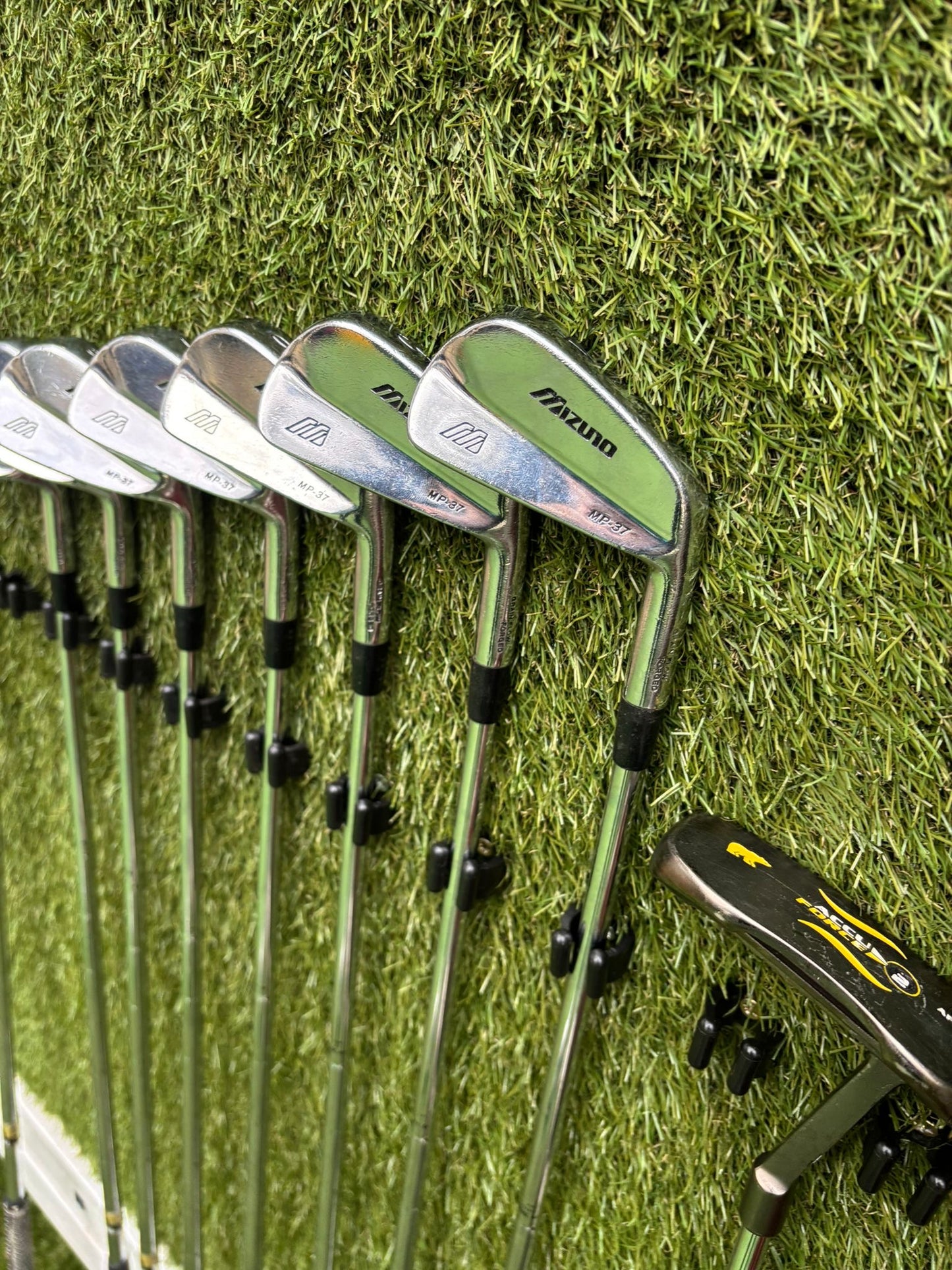 Mizuno MP-37 Forged Irons + PING Rapture Hybrid – Complete 13-Club Golf Set