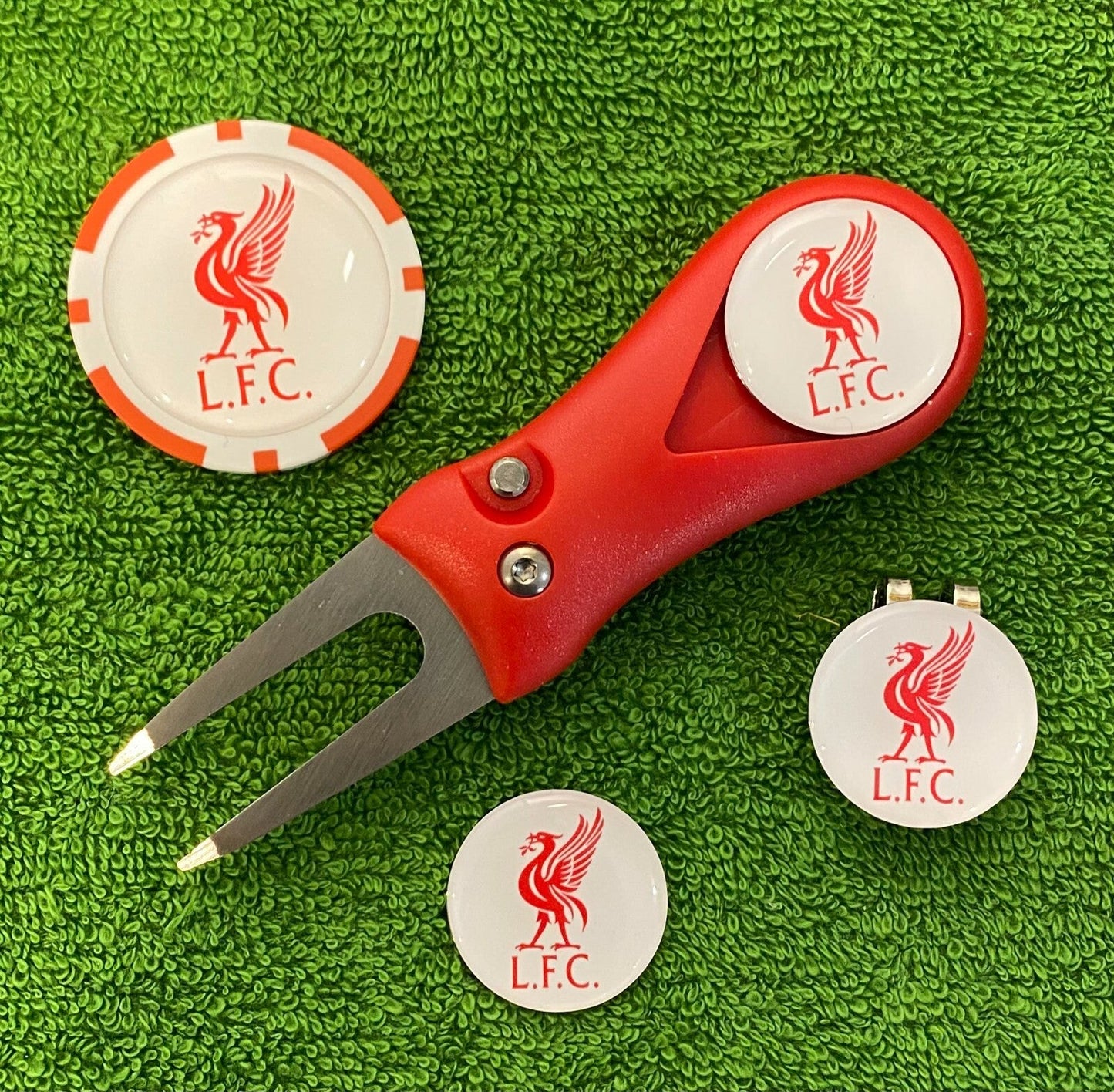 Liverpool - Liverbird Pitchfork, Hat Clip With 3 25mm Markers and Poke