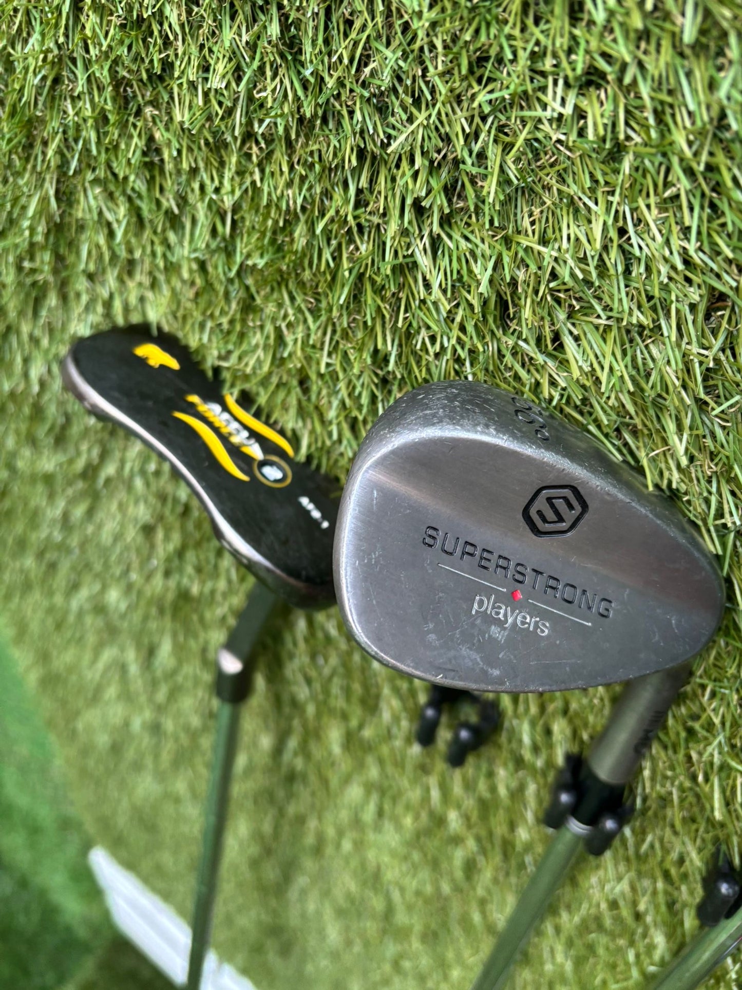 TaylorMade RAC Irons + R7 Driver + PING V2 12-Club RH