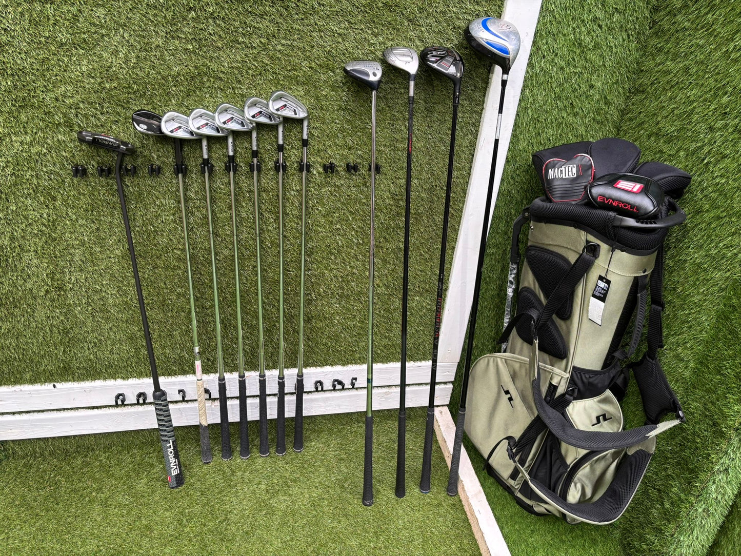 Ping i25 Irons, EVNROLL ER5 Putter, Mizuno S18 56°, Mizuno Zoid Hybrid, Mixed Woods & J.Lindeberg Stand Bag – 11 Clubs