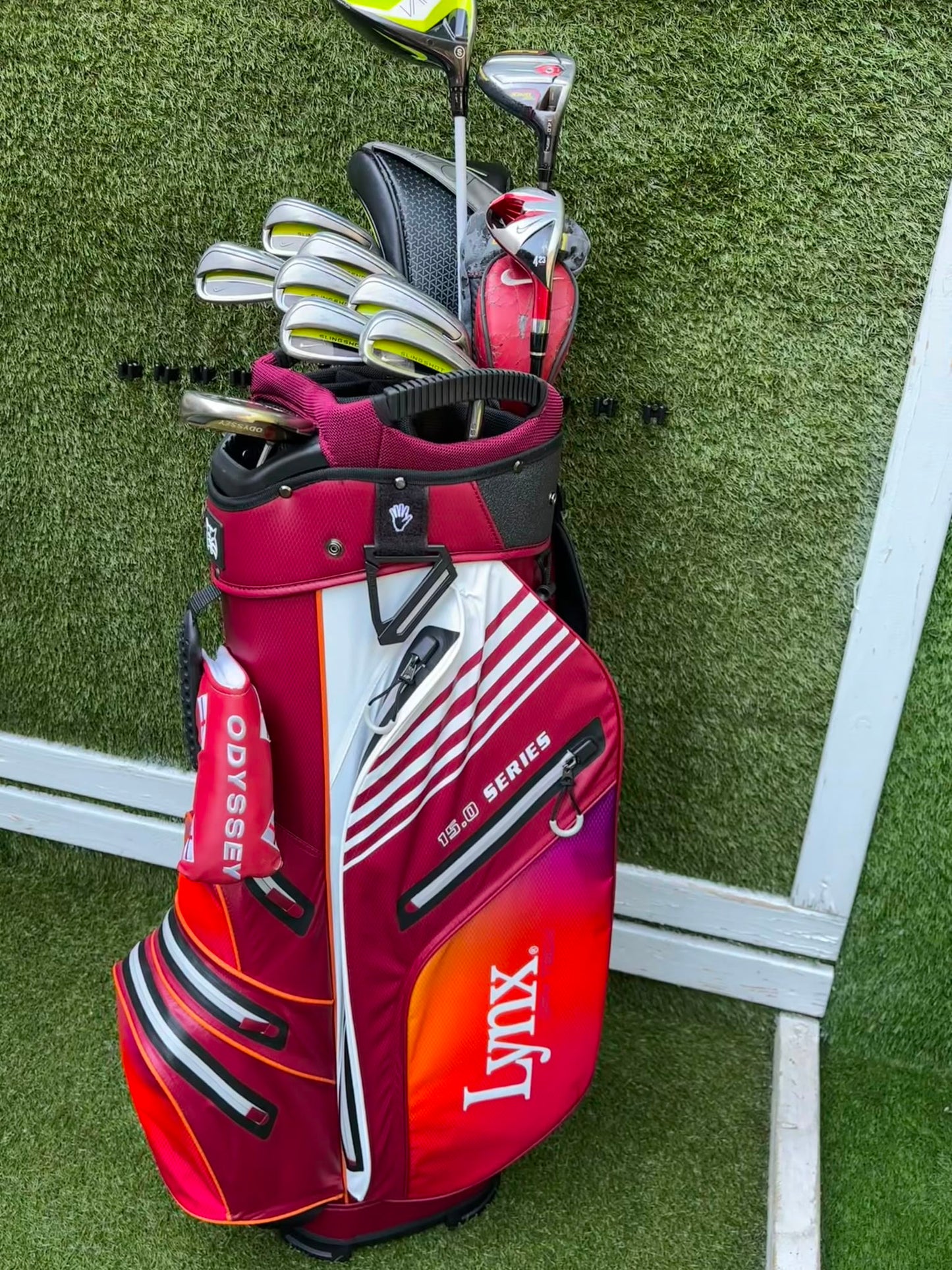Nike Slingshot 4D Irons, Nike Driver, Cobra 4 Wood, Nike VR_S Hybrid, Odyssey Putter, New Lynx Waterproof Cart Bag
