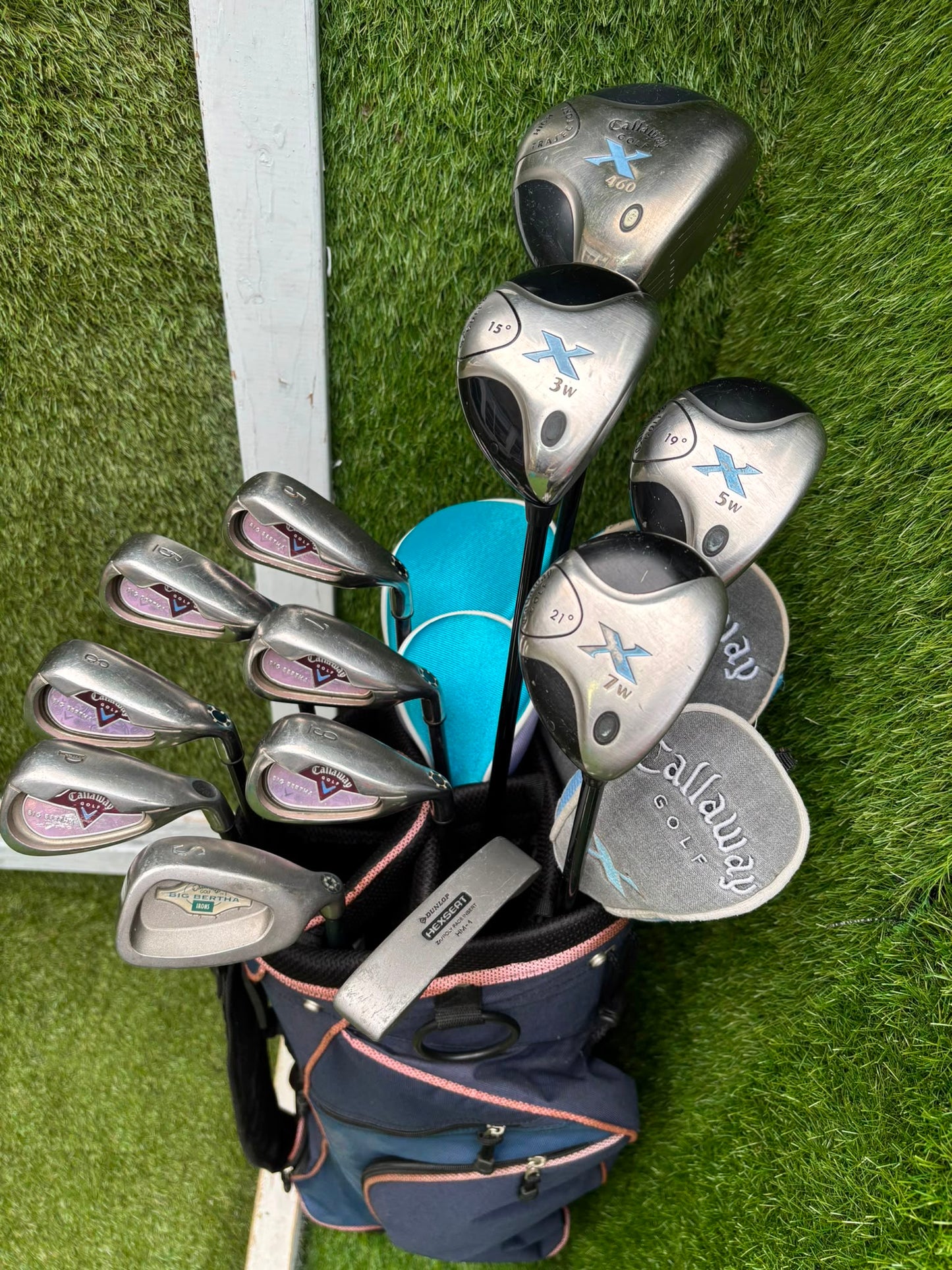 Ladies Golf Set – Callaway Big Bertha Irons, Callaway X Woods (Driver, 3, 5 & 7), HEXSERT HM-1 Putter & Cart Bag