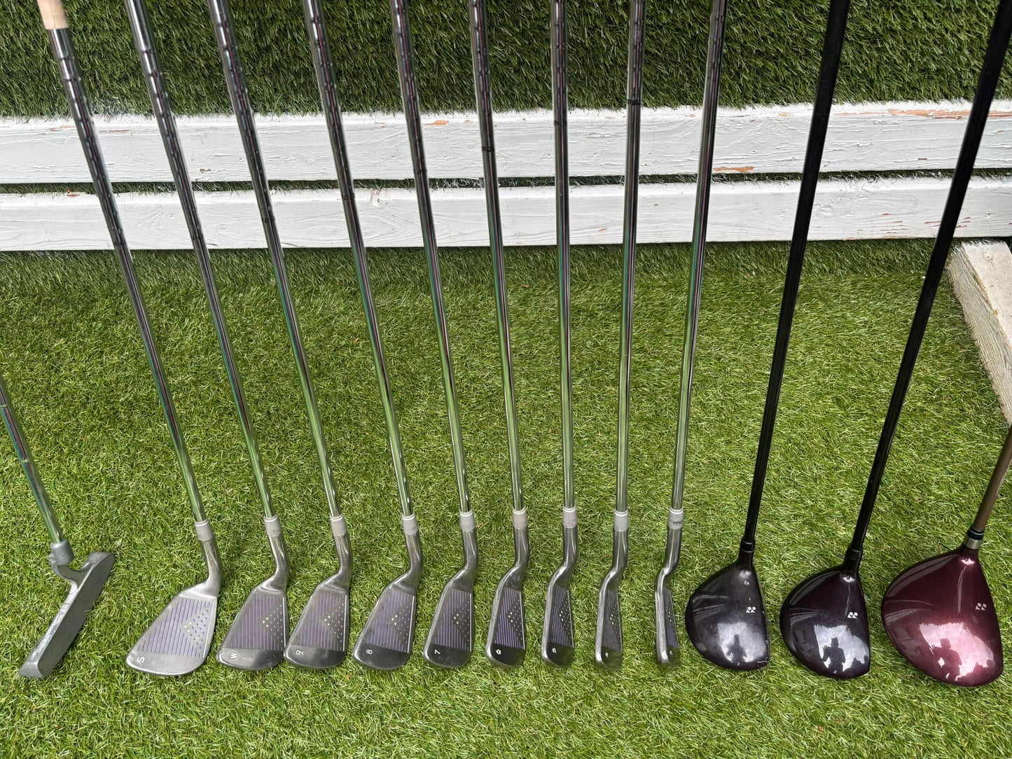 Ladies / Teenager Golf Set – Yonex V-Mass Woods, Fazer Flowline HOT-1 Irons & Bullet Stand Bag