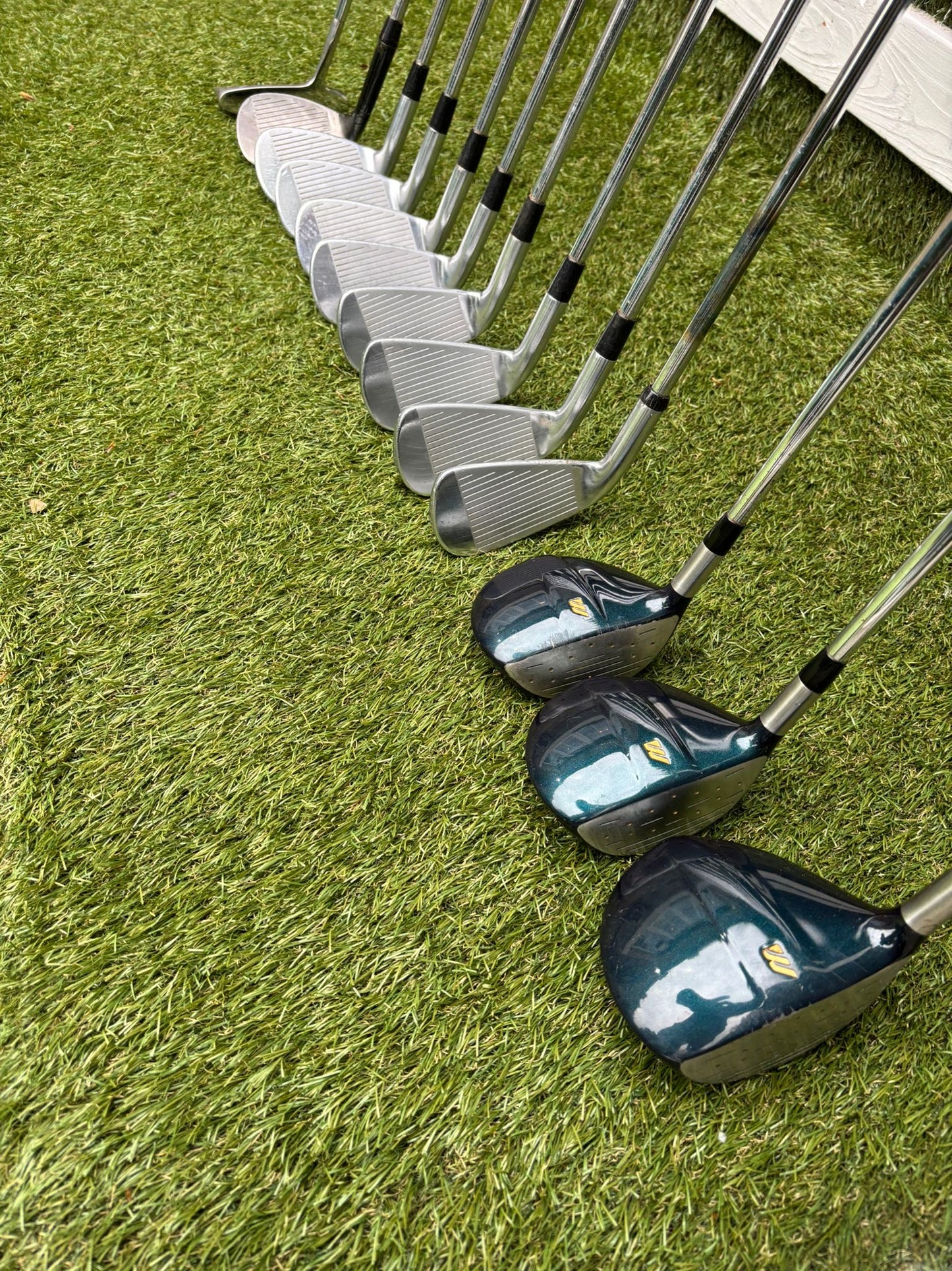 Maxfli Revolution Irons 3-PW + Mizuno Zoid Woods + Sun Mountain Cart Bag