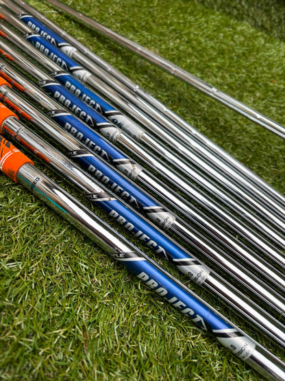 Callaway X Forged Irons, Callaway Warbird Woods, Cleveland CG16 Wedge & TaylorMade Cart Bag
