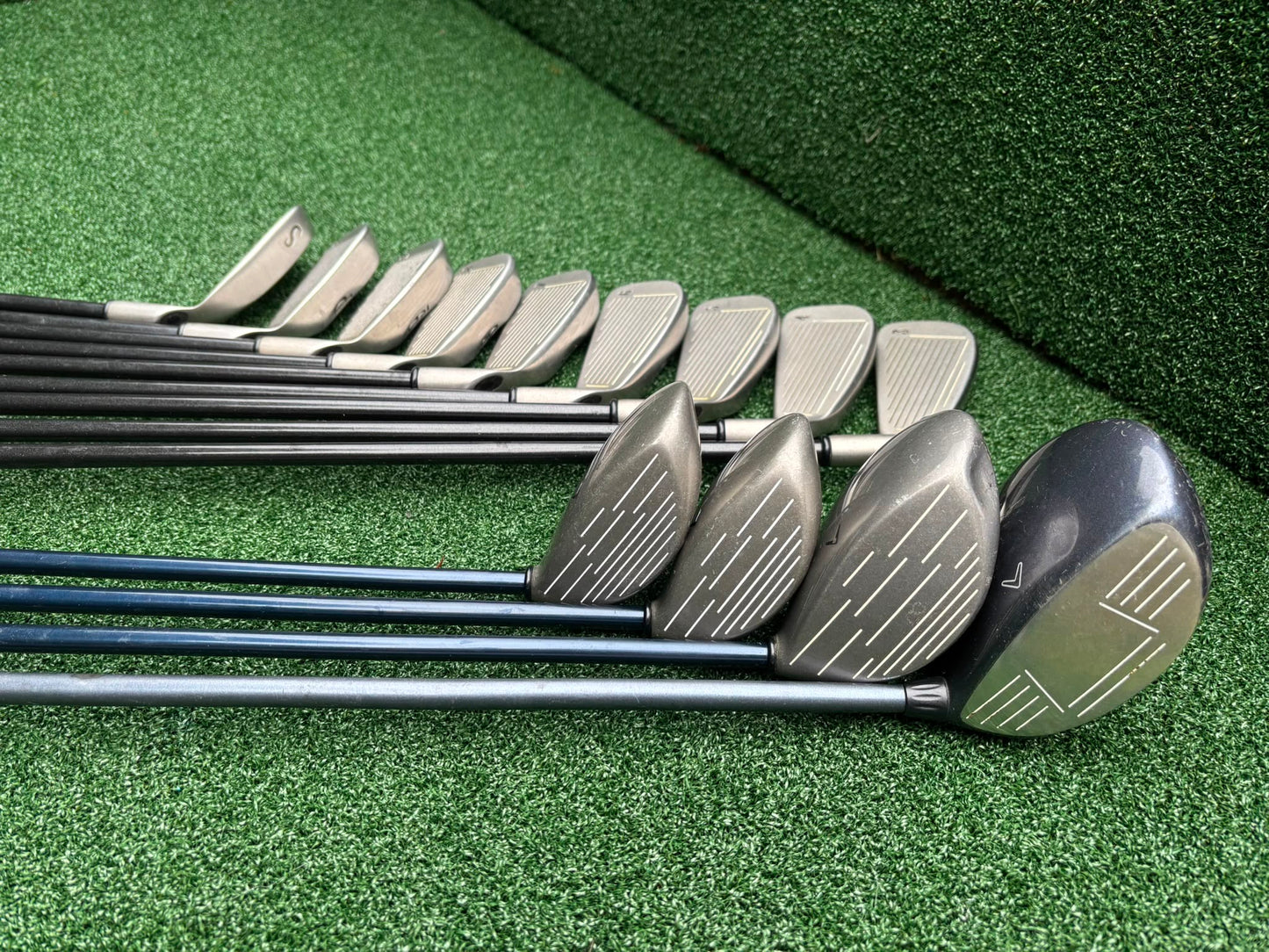 Callaway Big Bertha Left-Handed Golf Set – 3–SW Graphite Irons + 2 Drivers, 3 & 5 Woods