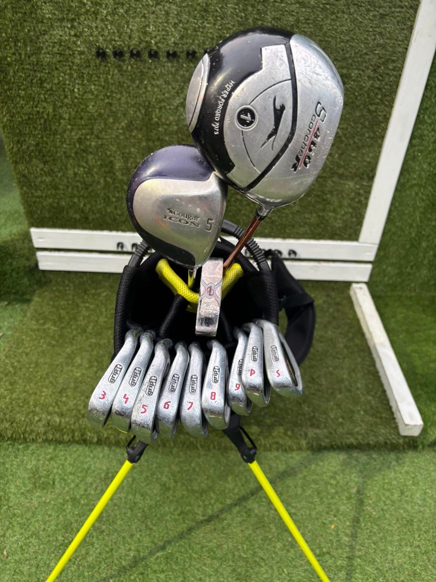 Grip It HT10 Oversize Set + Slazenger 460 Scorcher Driver + Woodworm Stand Bag (Like New)
£154.00 & Free Delivery