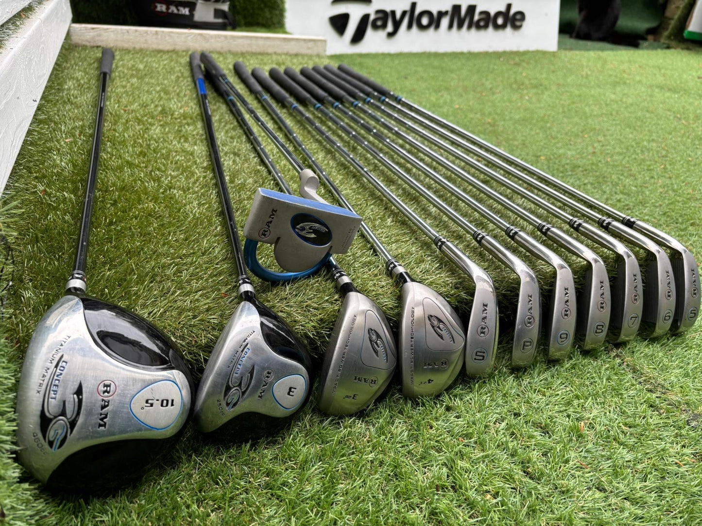 RAM Concept SG Full Golf Set 5–SW + 460cc Driver, Hybrids, Putter & Cart Bag