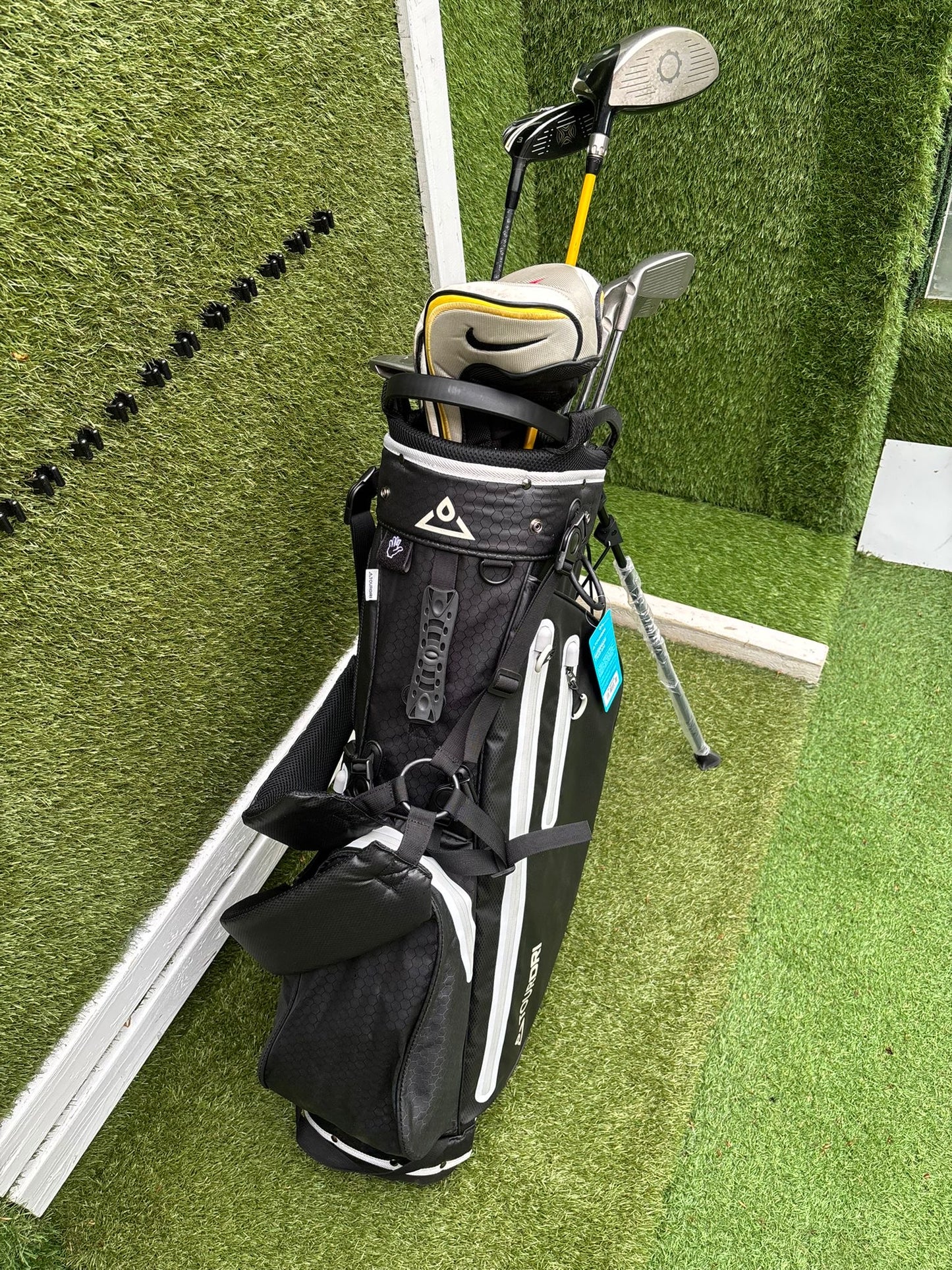 PING G5 Irons, Callaway XR 5 Wood, Nike SQ Dymo Driver, Vokey Wedge & Brand New Waterproof Stand Bag Golf Set