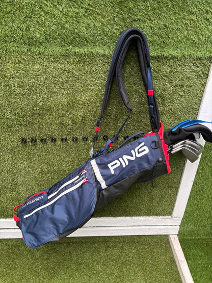 PING Moonlite Lightweight Carry / Pencil Golf Bag