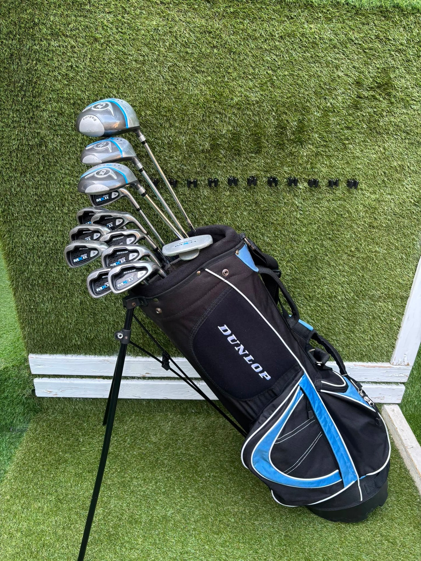 Complete Matching Dunlop MX II Golf Package Set with Stand Bag Free Delivery