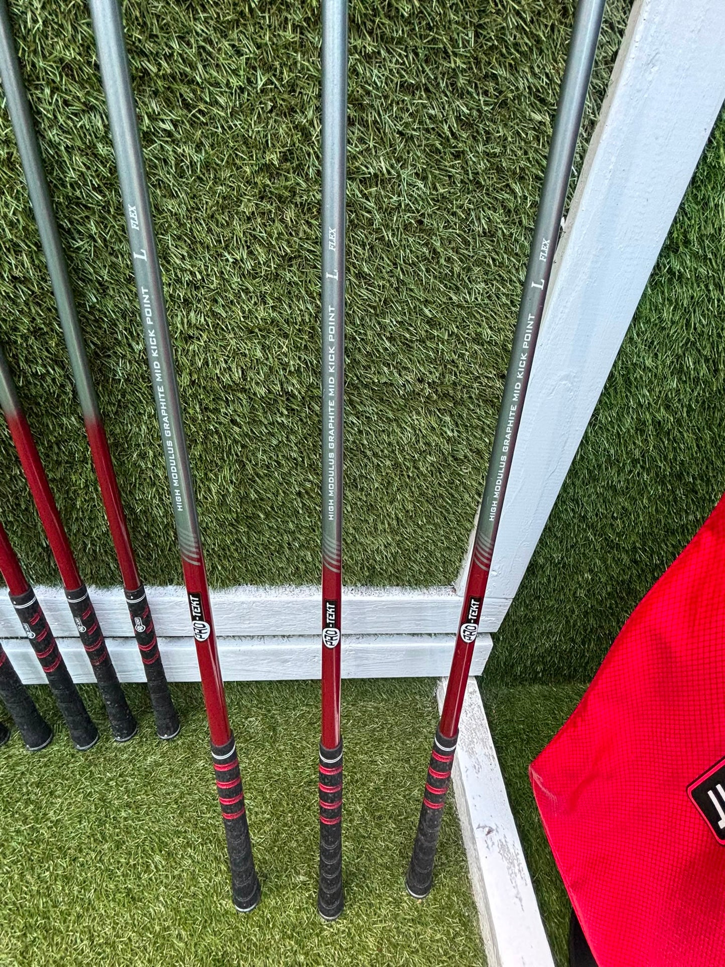 Pro-Tekt Complete Golf Set – Ladies / Teenage / Youth – Graphite L Flex