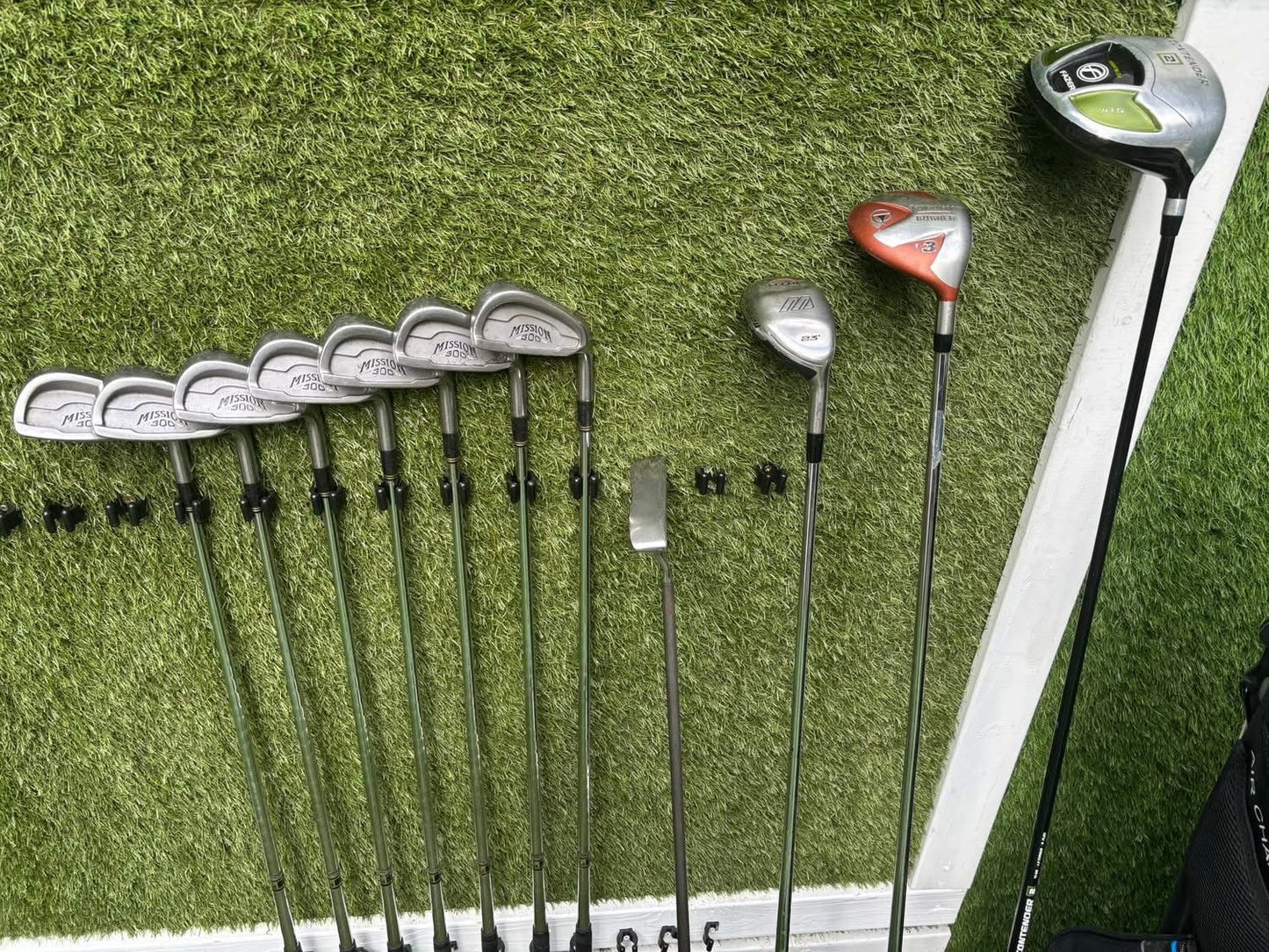 Mizuno 300 Forged Set + T.P. Mills TR-3 Putter & Bag £184.00