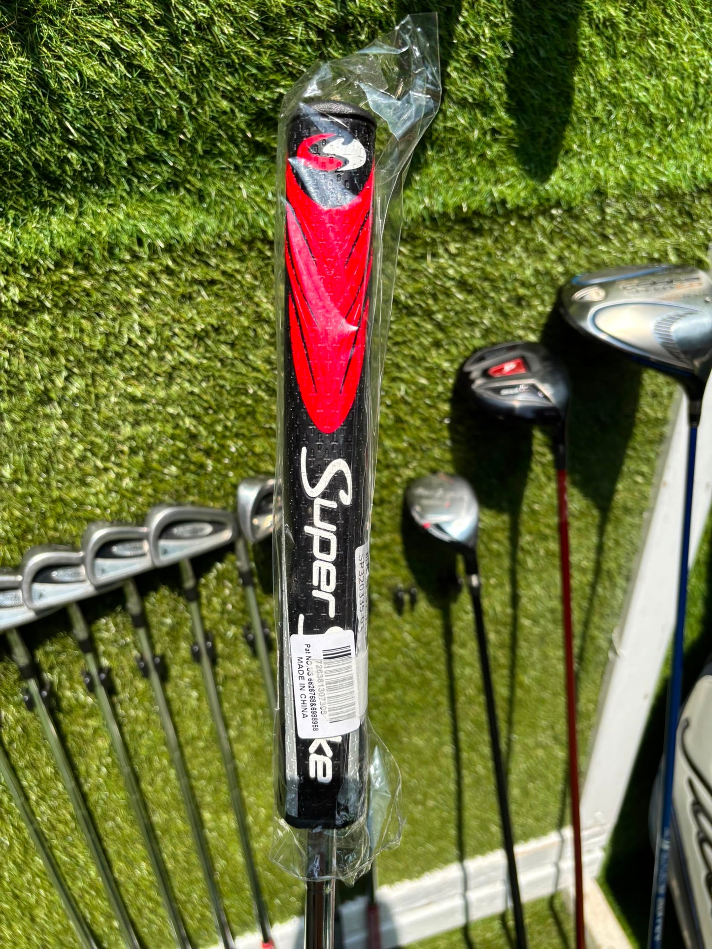 Titleist DCI 762 Irons, Cobra Driver, Odyssey White Ice Teron & Titleist Stars & Stripes Cart Bag