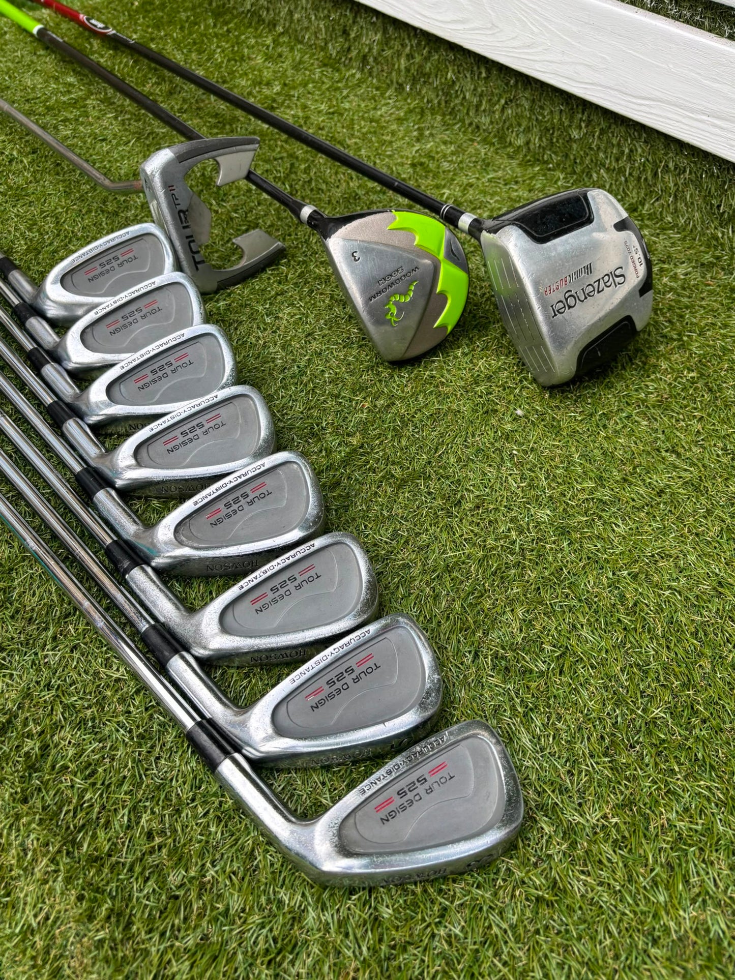 Howson Tour Design Complete Budget Golf Set