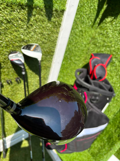 Wilson Deep Red Irons, TaylorMade Burner 3.0 Fairway Wood, Wilson Driver & Brand New Stand Bag
