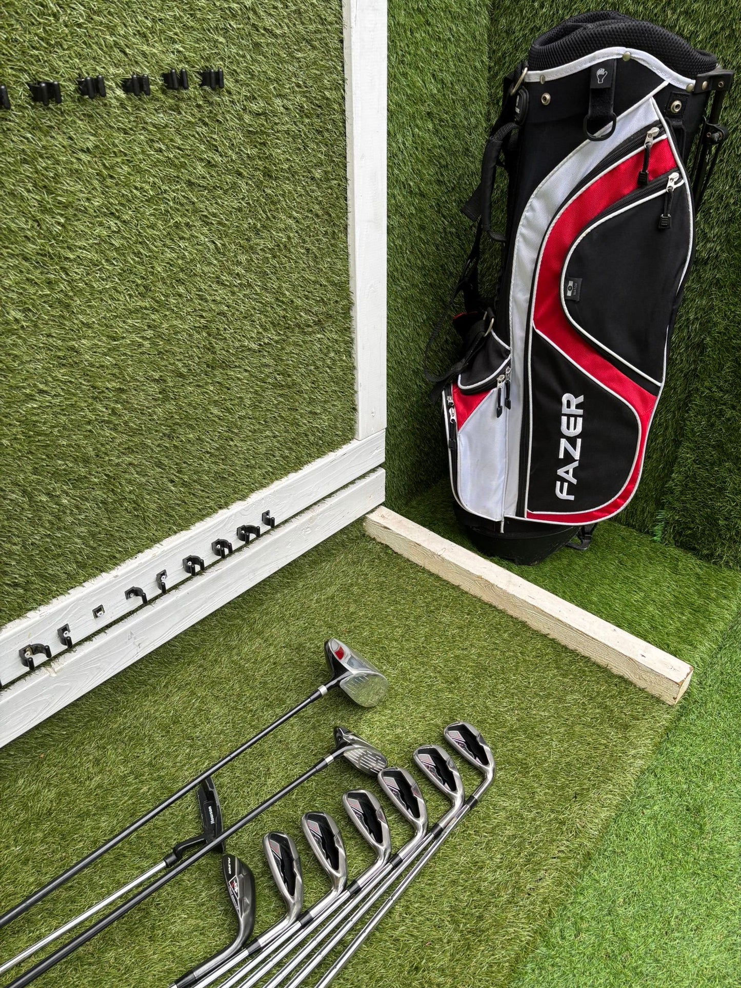 Fazer XR Golf Set – 5, 6, 8, 9, PW + 60° Wedge + Woods + Putter + Bag £164.00 Delivered