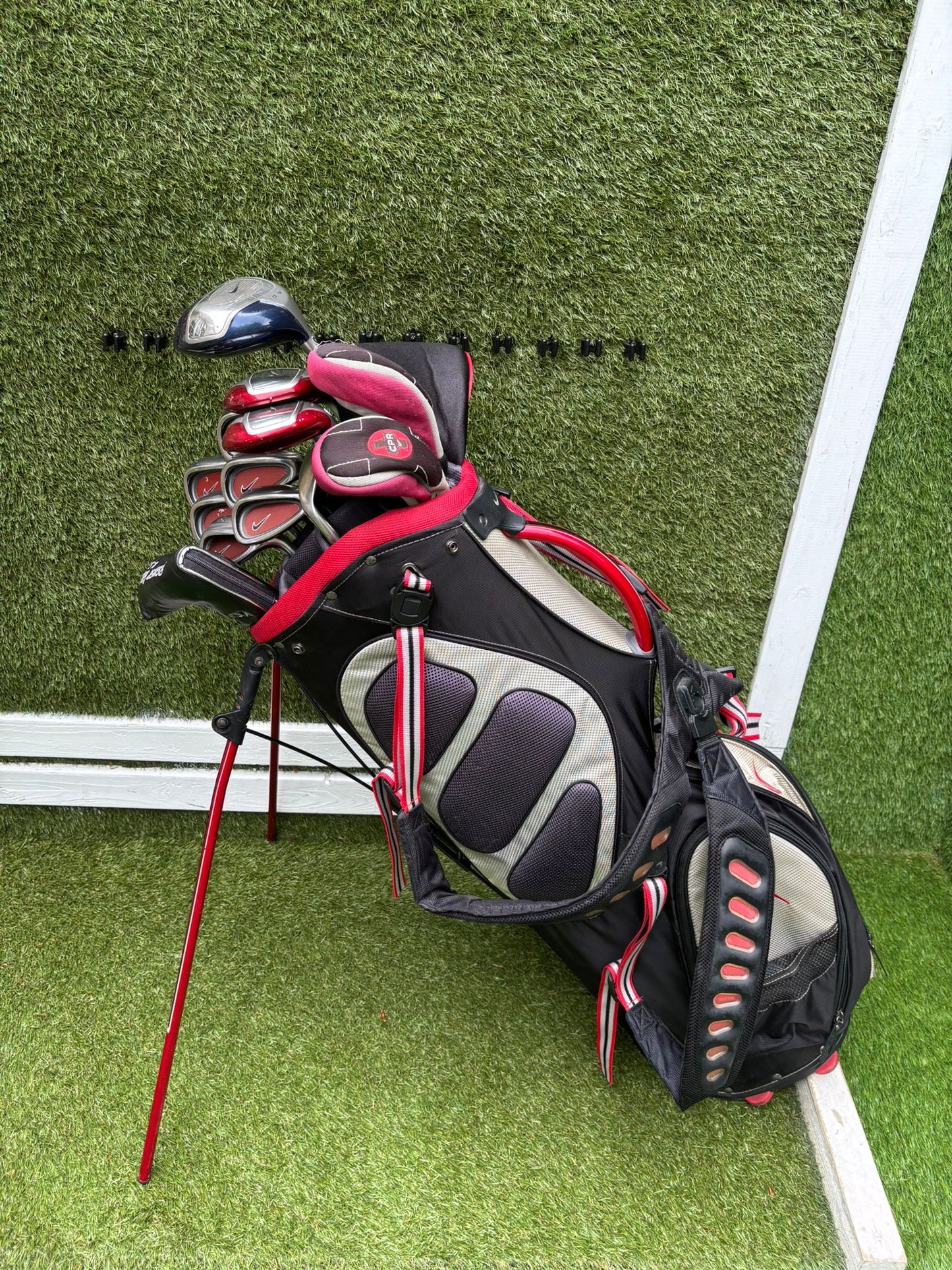 Nike CPR Full Matching Graphite Golf Set + Nike Stand Bag