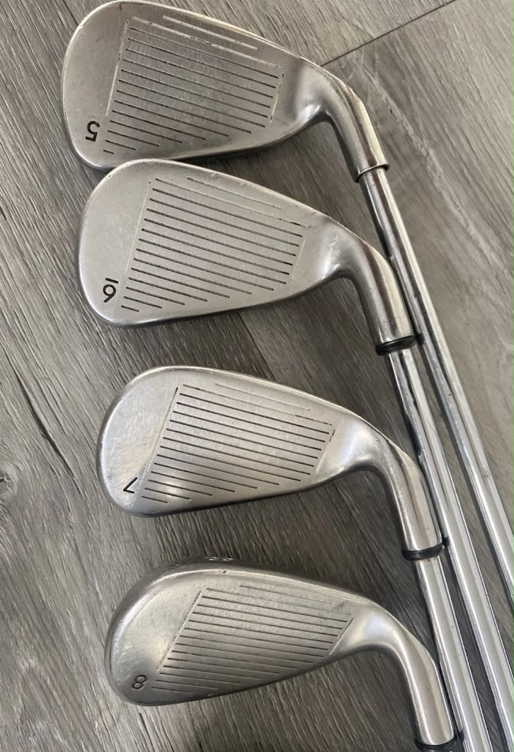 Callaway x16 Steelhead irons 5-PW - Left Handed