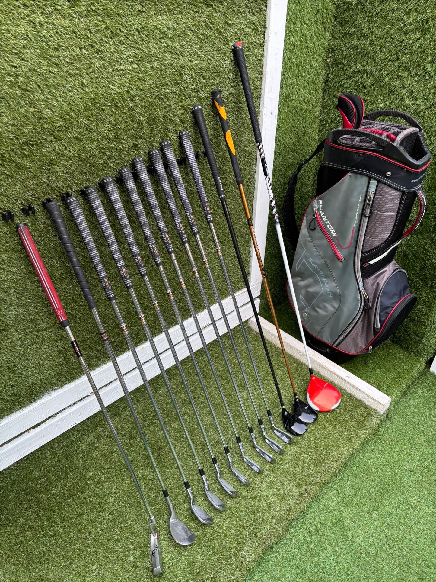 Cobra Forged SS Irons, Cobra AMP Cell Driver & Benross Escape Hybrid Golf Set