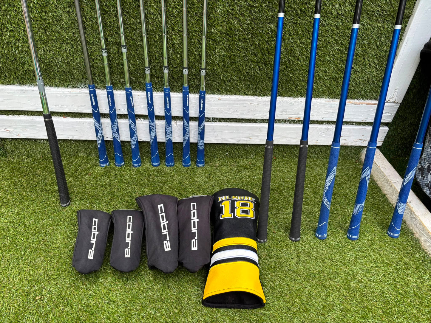 Cobra FLY-XL Complete Golf Set, Matching Woods, Hybrids, Irons & Cobra Ultralight Pro Stand Bag