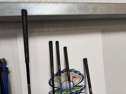 Junior Left Handed Golf Clubs and Bag Set. All in good used condition, 7 iron measures 32 inches so suitable for 9-12 year olds.