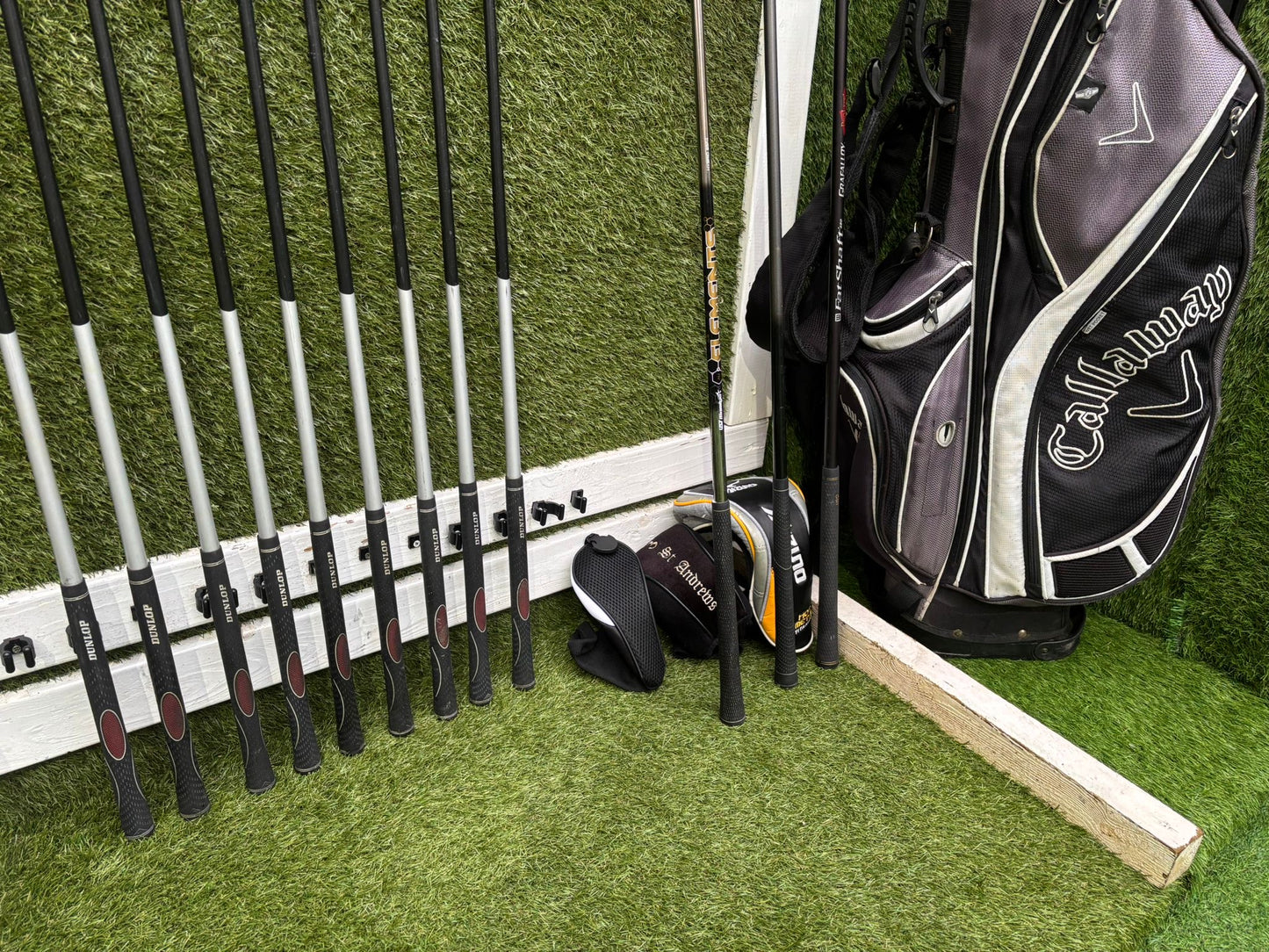 Dunlop MAX Irons + Wilson Deep Red Driver + St Andrews 3 Wood + Inesis Hybrid + Callaway Stand Bag – 13 Clubs