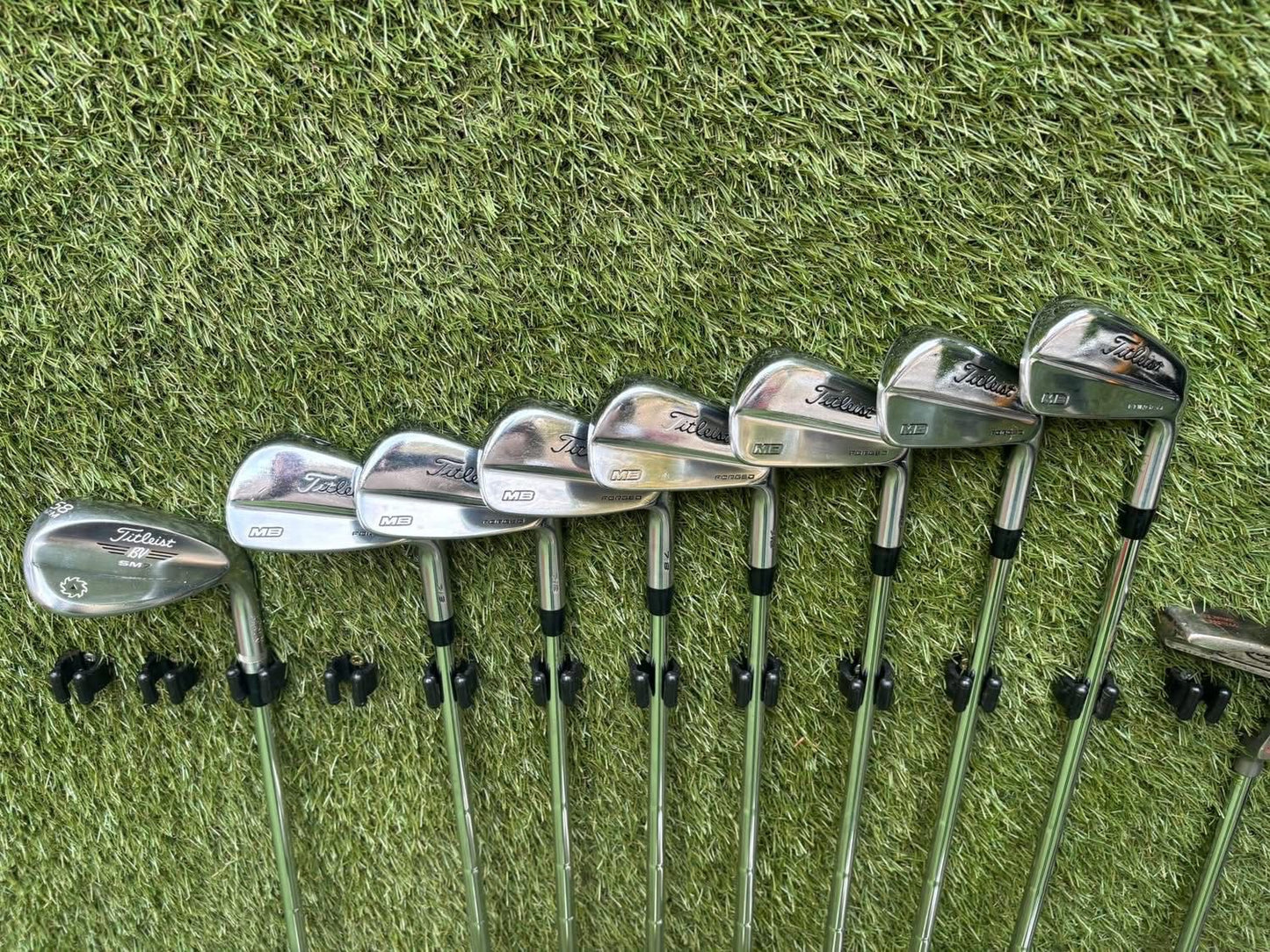 Titleist MB Forged 690 Full Golf Set + Vokey SM7 + Yes! Callie Putter + Motocaddy Leather Cart Bag £524.00