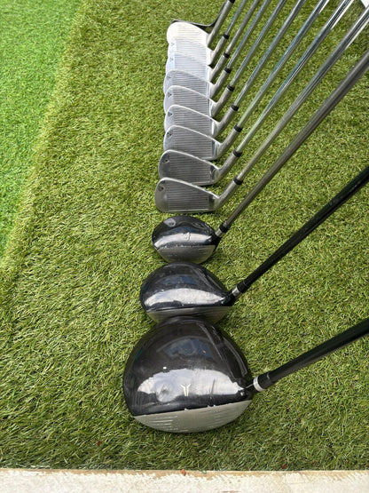 Dunlop Max Irons (3, 5–SW) + Cobra SS Hyper Steel 7 Wood + Driver + TaylorMade Cart Bag Free P&P