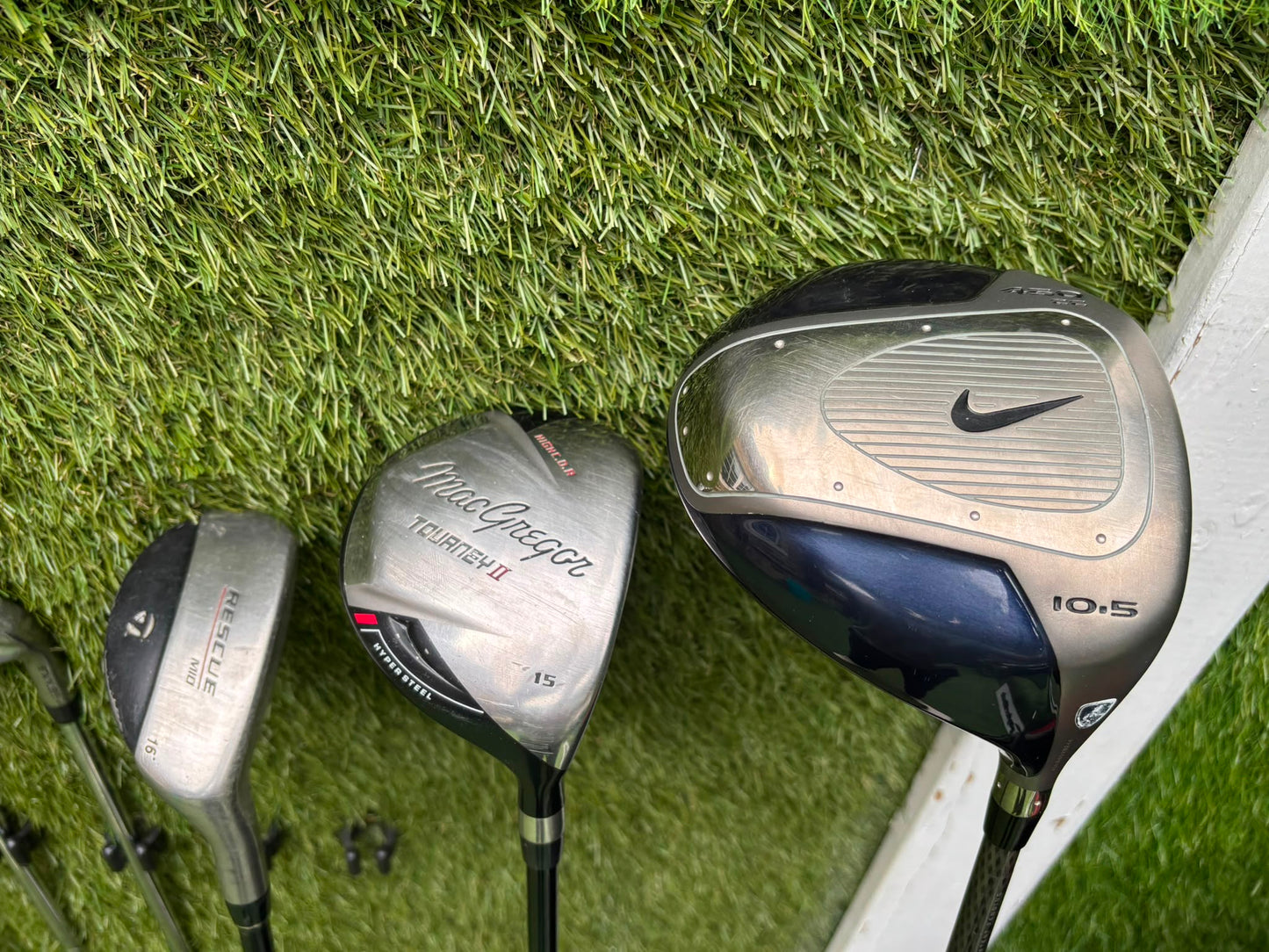 Nike Ignite Dymo² Driver, Spalding Cannon Irons (3–9, SW), TaylorMade Rescue & Rossa Putter | Callaway Stand Bag