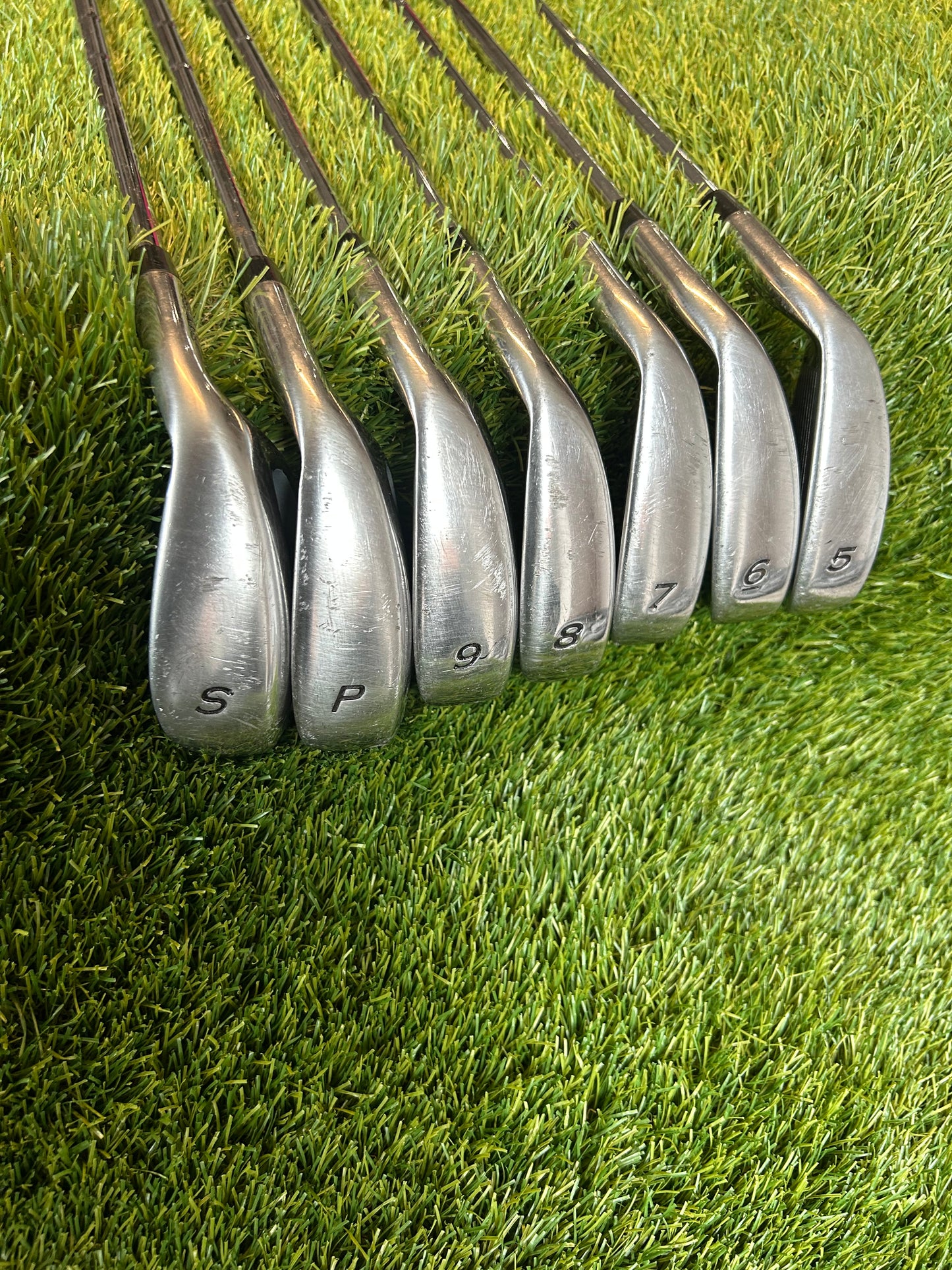 Northwestern Prism Iron Set 5-PW&SW Steel Regular Flex Shaft - RH