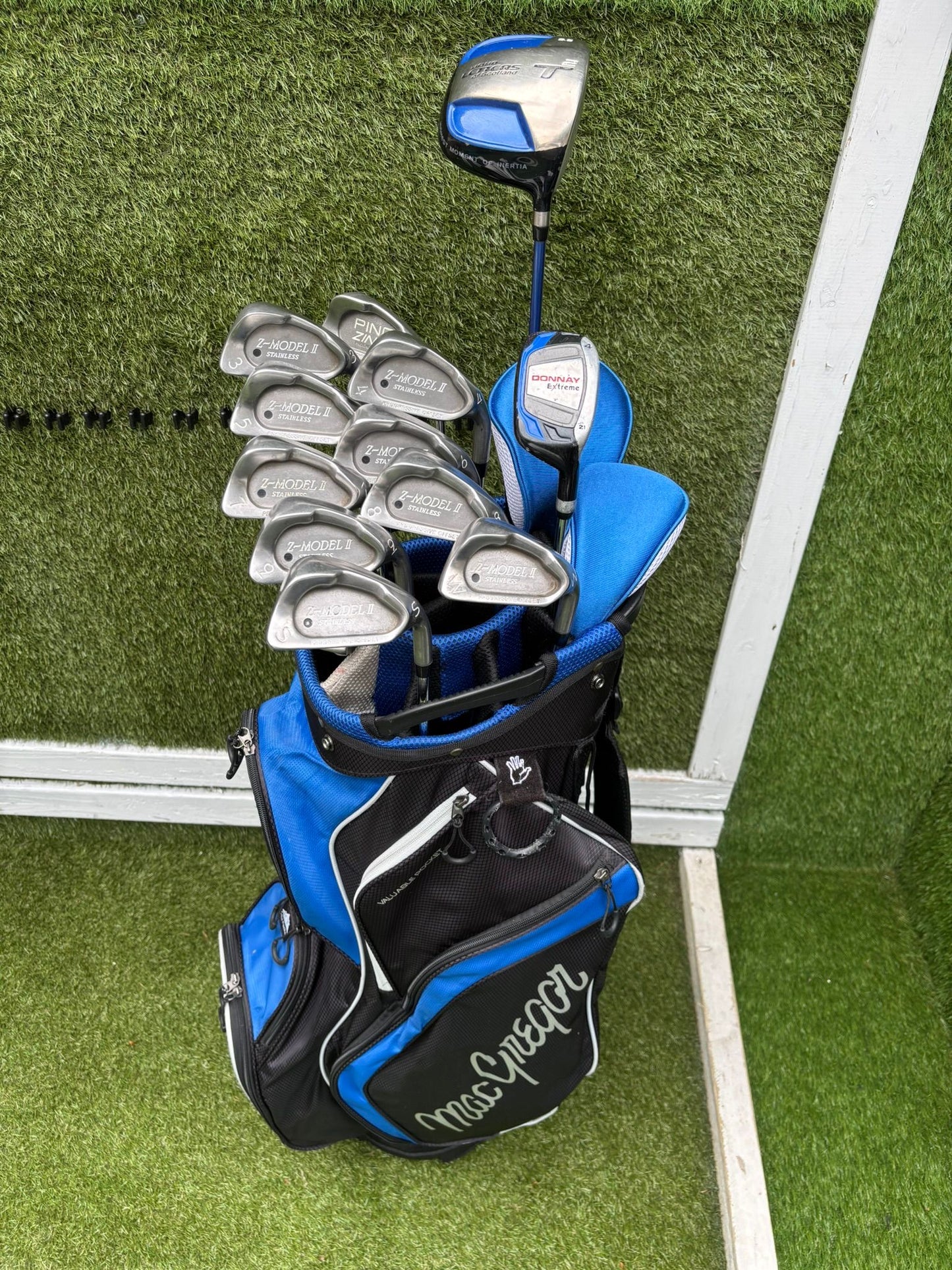 Z-Model II 3-SW Irons, Ping Zing 2 Red Dot 2 Iron, Driver, Hybrid & MacGregor Bag